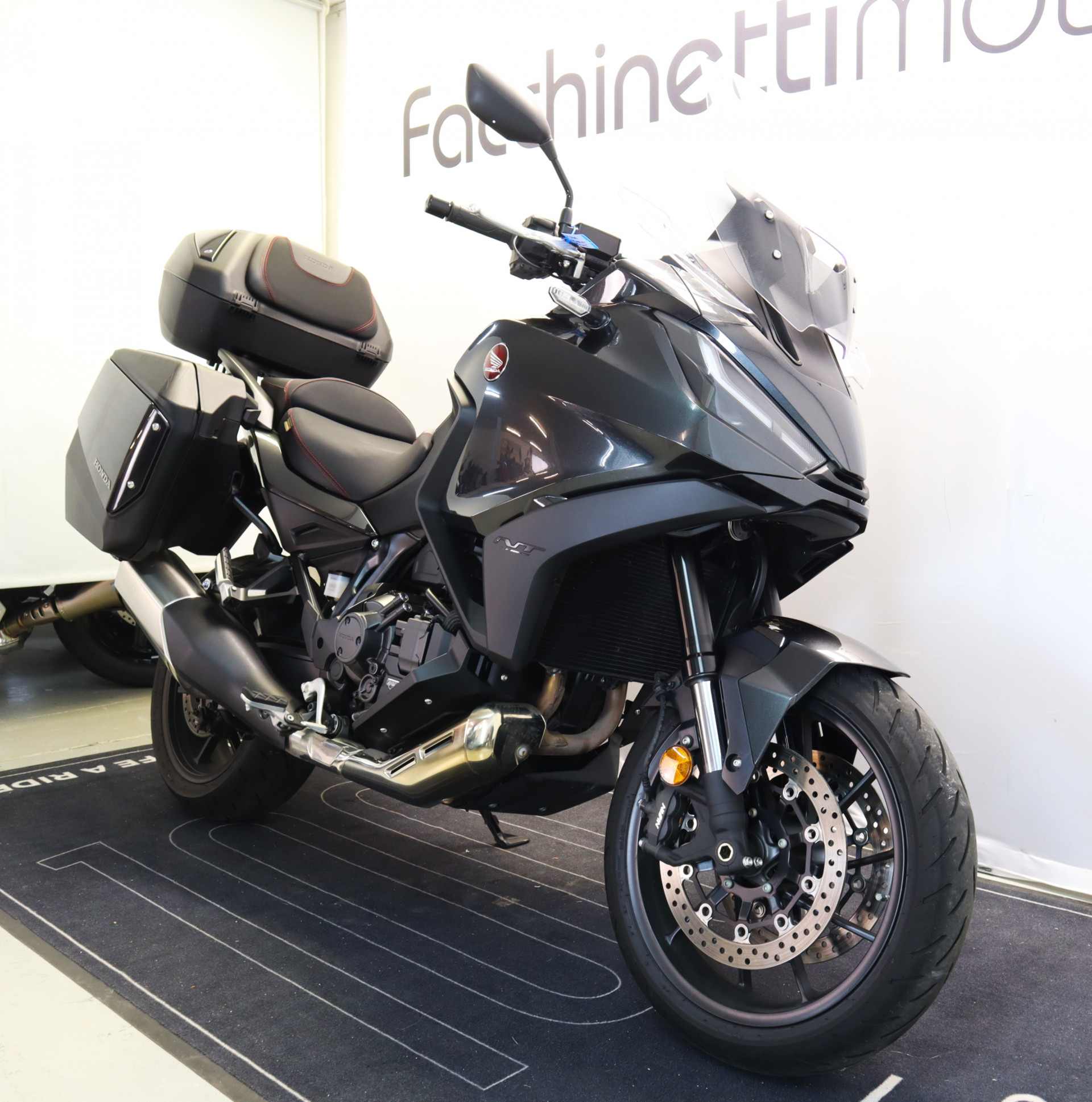 HONDA NT 1100 DCT-image-2