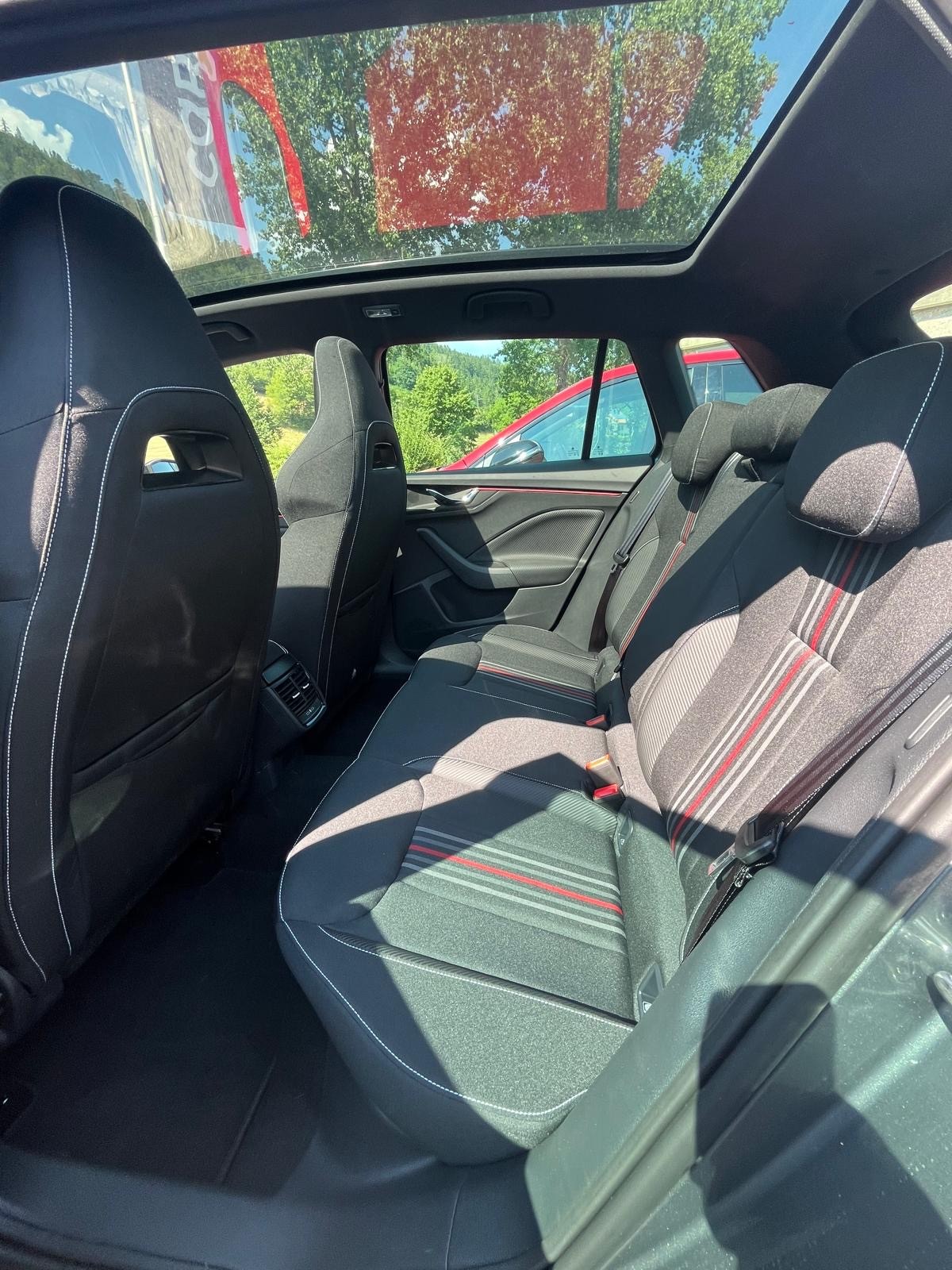 SKODA Kamiq 1.5 TSI Monte Carlo DSG-image-6