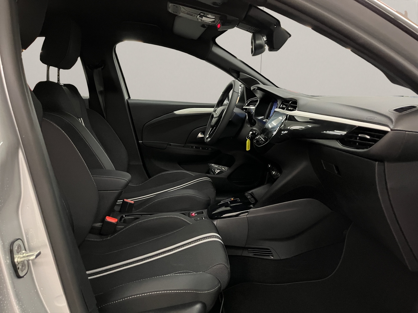 OPEL Corsa 1.2 T Hybrid Viva-image-12