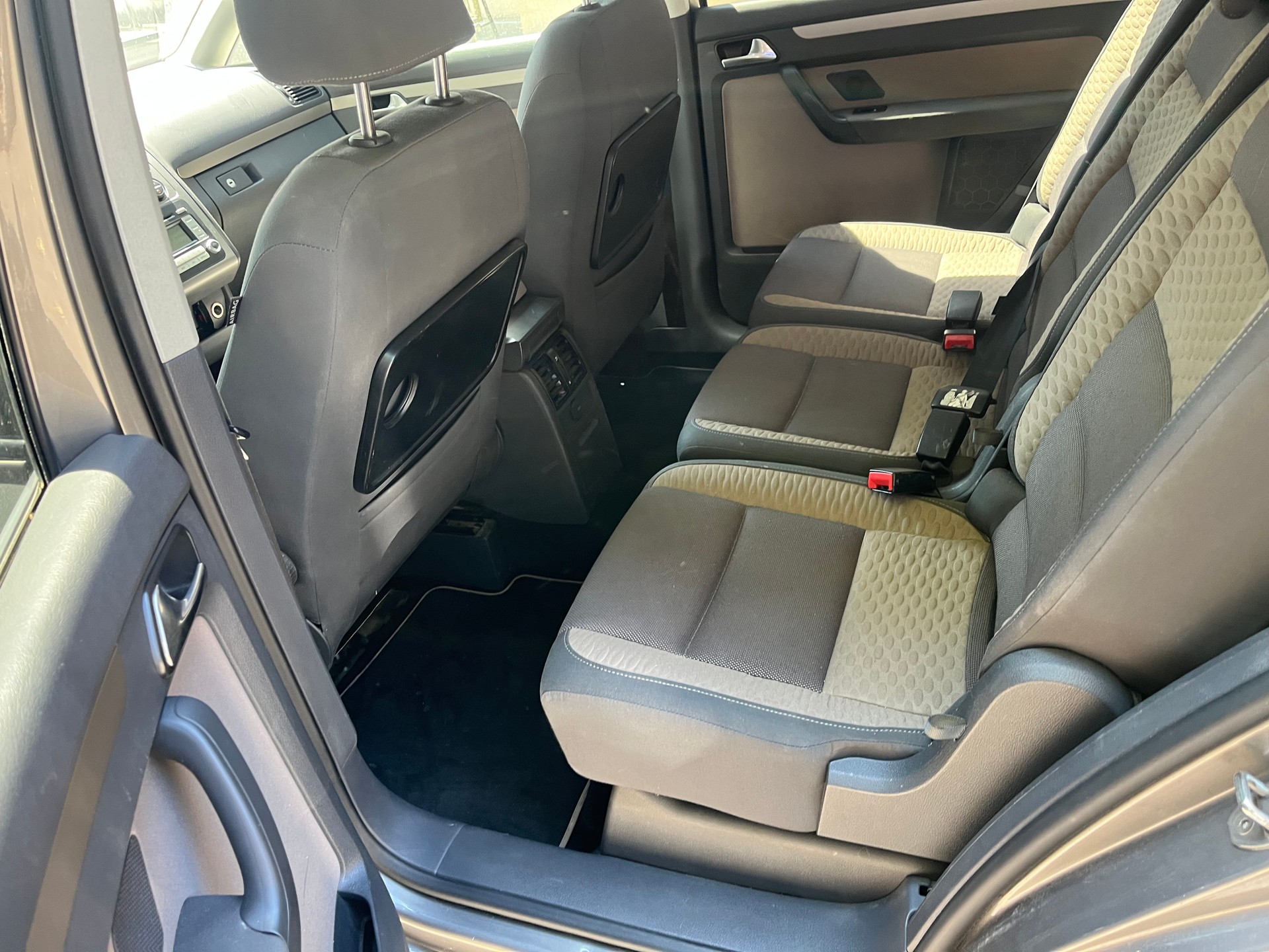 VW CrossTouran 1.4 TSI-image-10