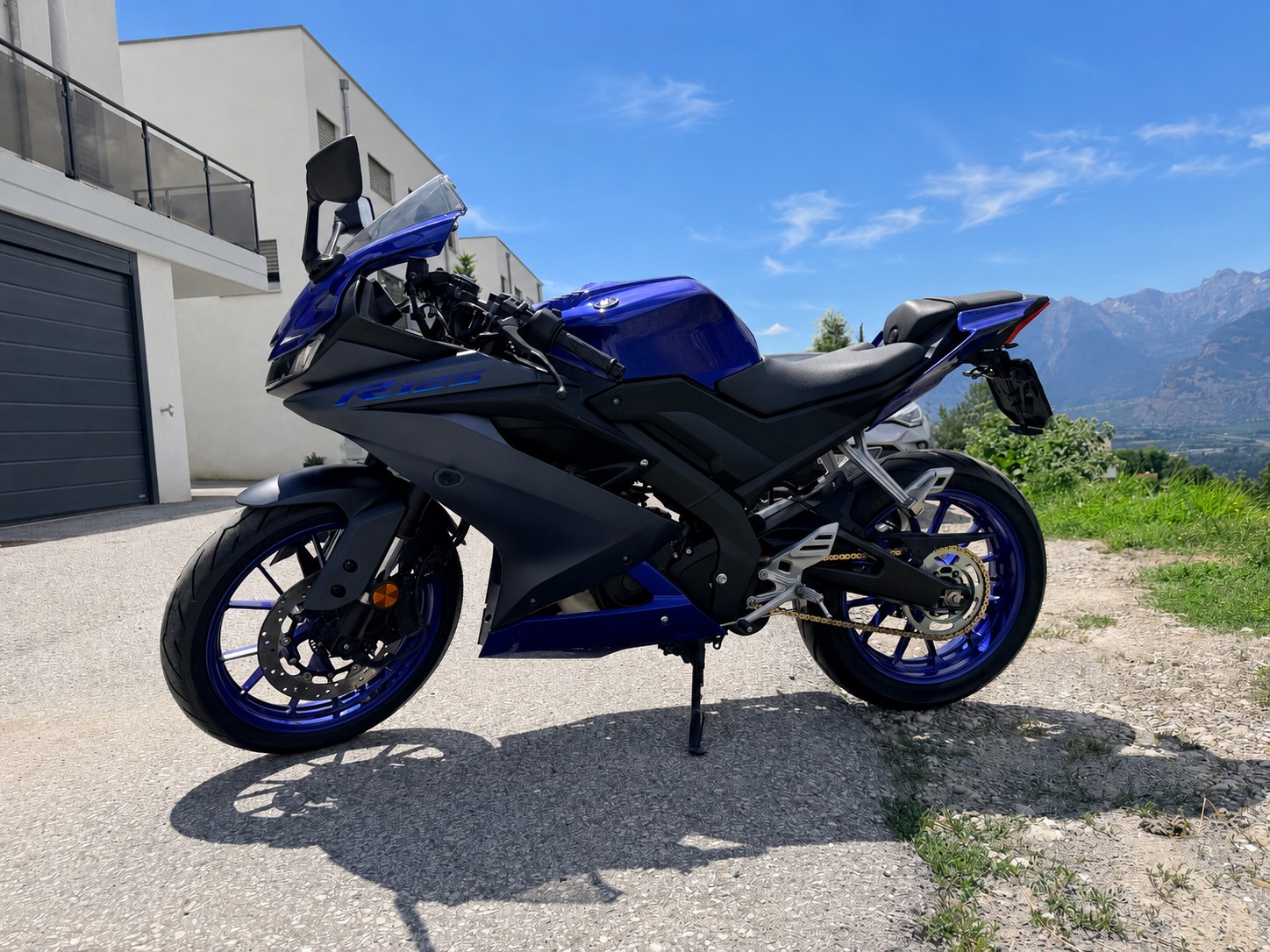 YAMAHA YZF-R 125 ABS-image-3