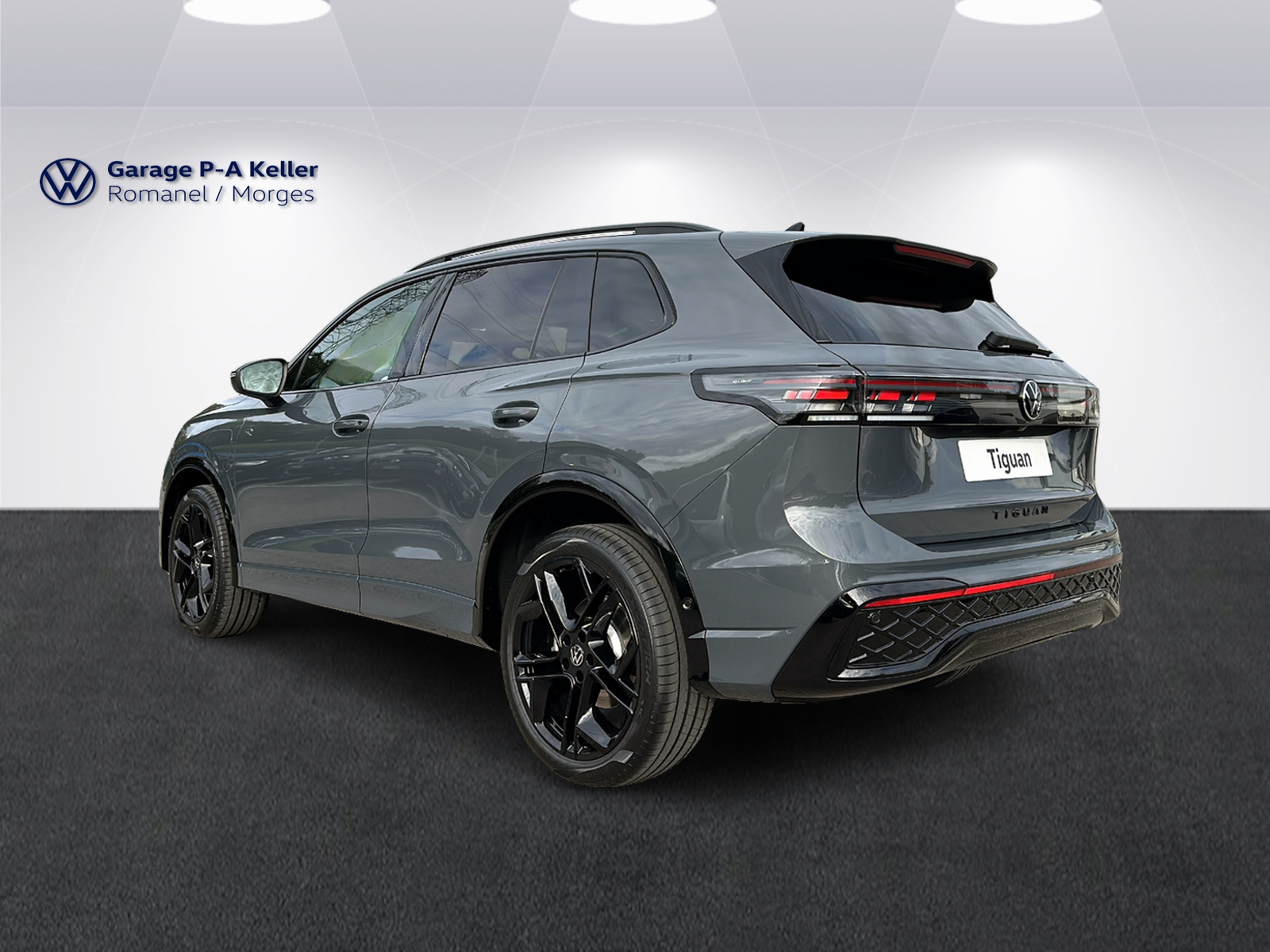 VW Tiguan R-Line UNITED 1.5TSI 272CH Hybride-image-5