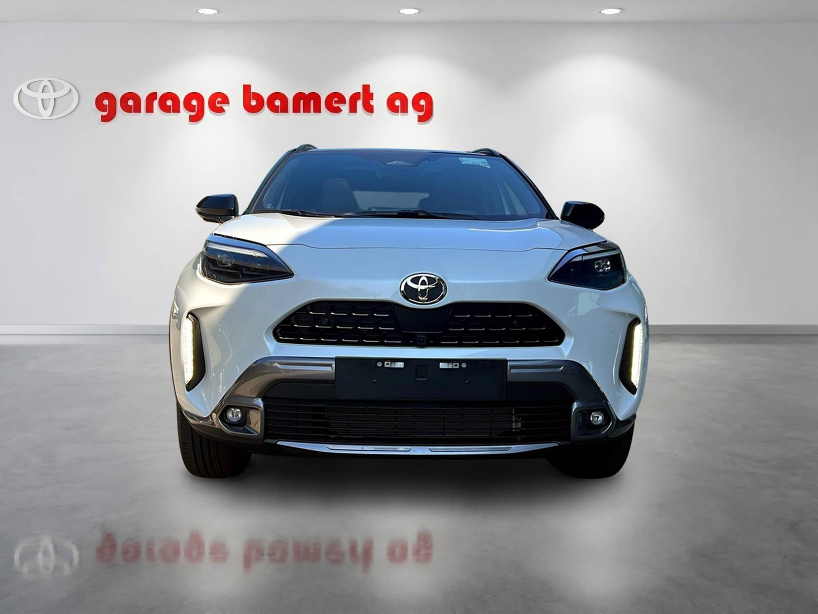 TOYOTA Yaris Cross 1.5 VVT-i HSD Premium AWD-i-showroom-element-1