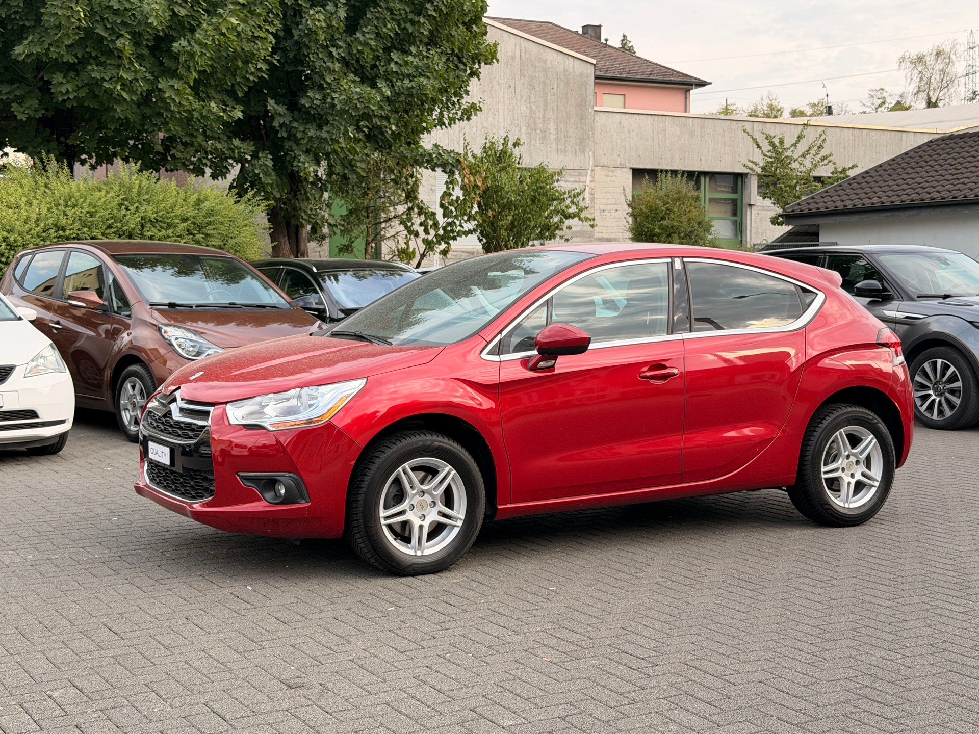 DS AUTOMOBILES DS4 1.6 THP SO Chic Automatic-showroom-element-3