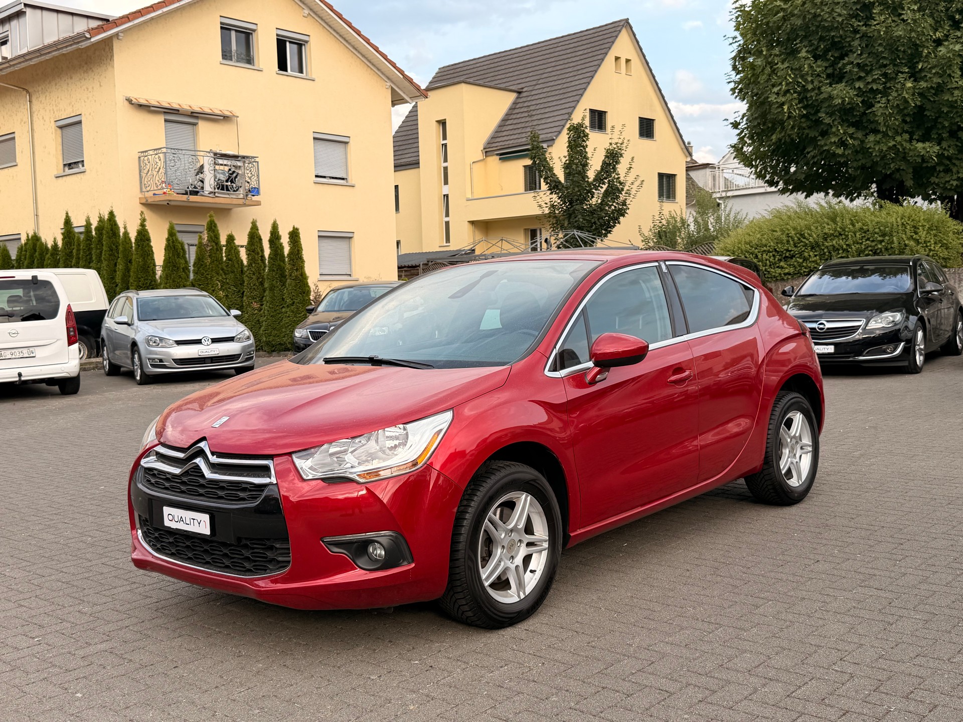 DS AUTOMOBILES DS4 1.6 THP SO Chic Automatic-showroom-element-1