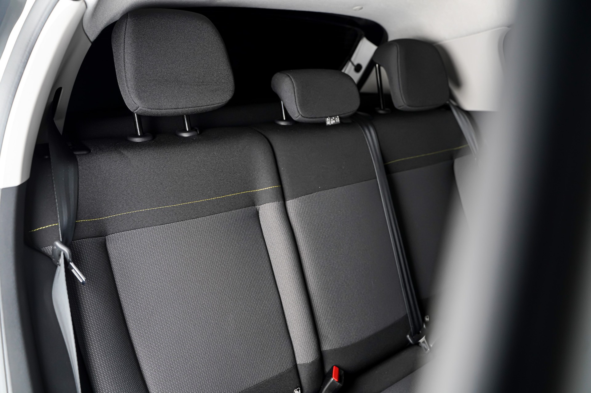 CITROEN C3 1.2i PureTech Swiss Edition-image-15