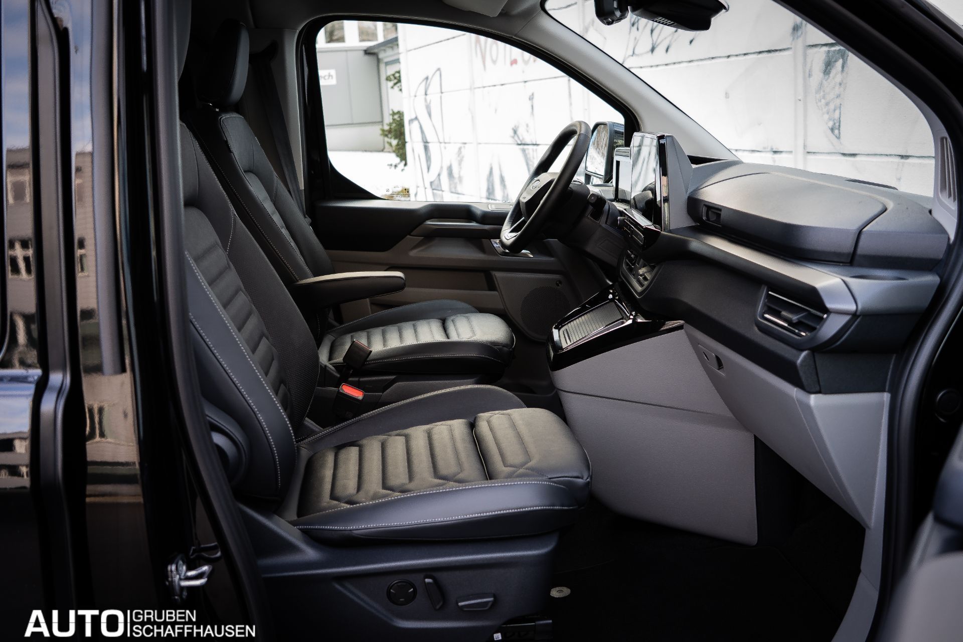 FORD Tourneo Custom Tourneo Bus 320 L2H1 TitaniumX Automat 4x4-image-8