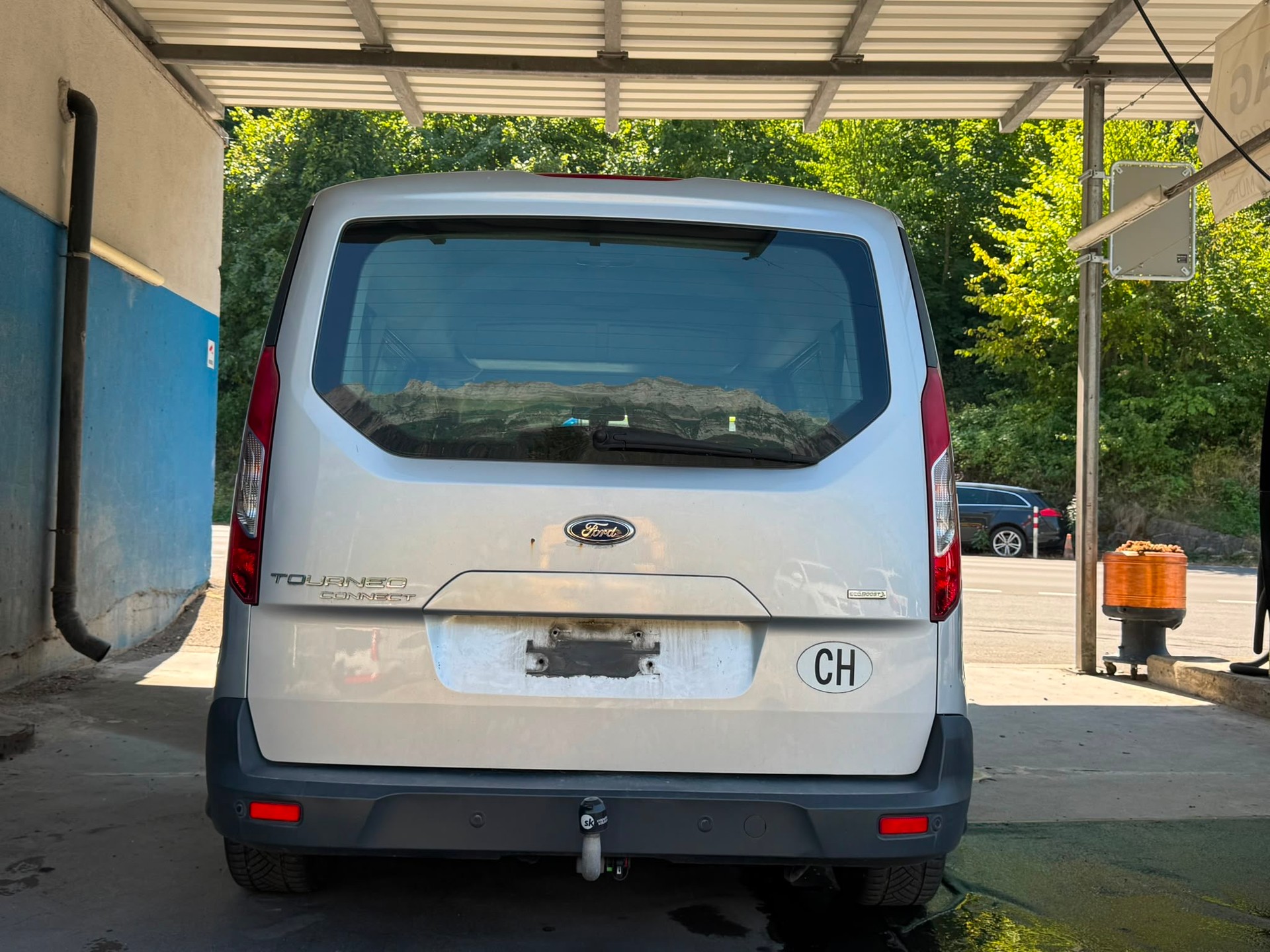 FORD Grand Tourneo Connect 1.6 SCTi Titanium Automatic-image-11