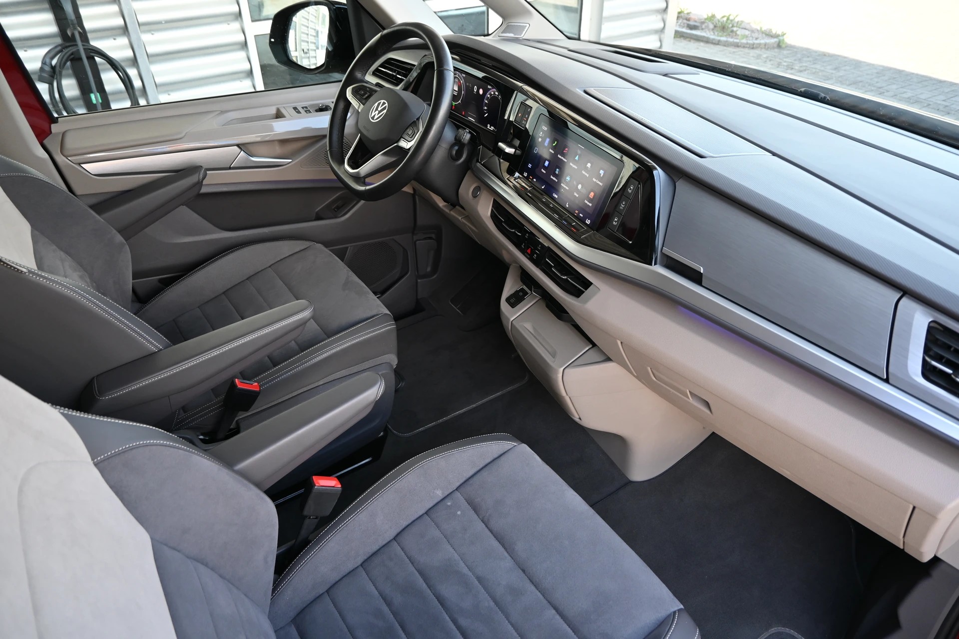 VW Multivan 2.0 TDI Style DSG Lang 7-Plätzer + AHK 2000kg-image-12