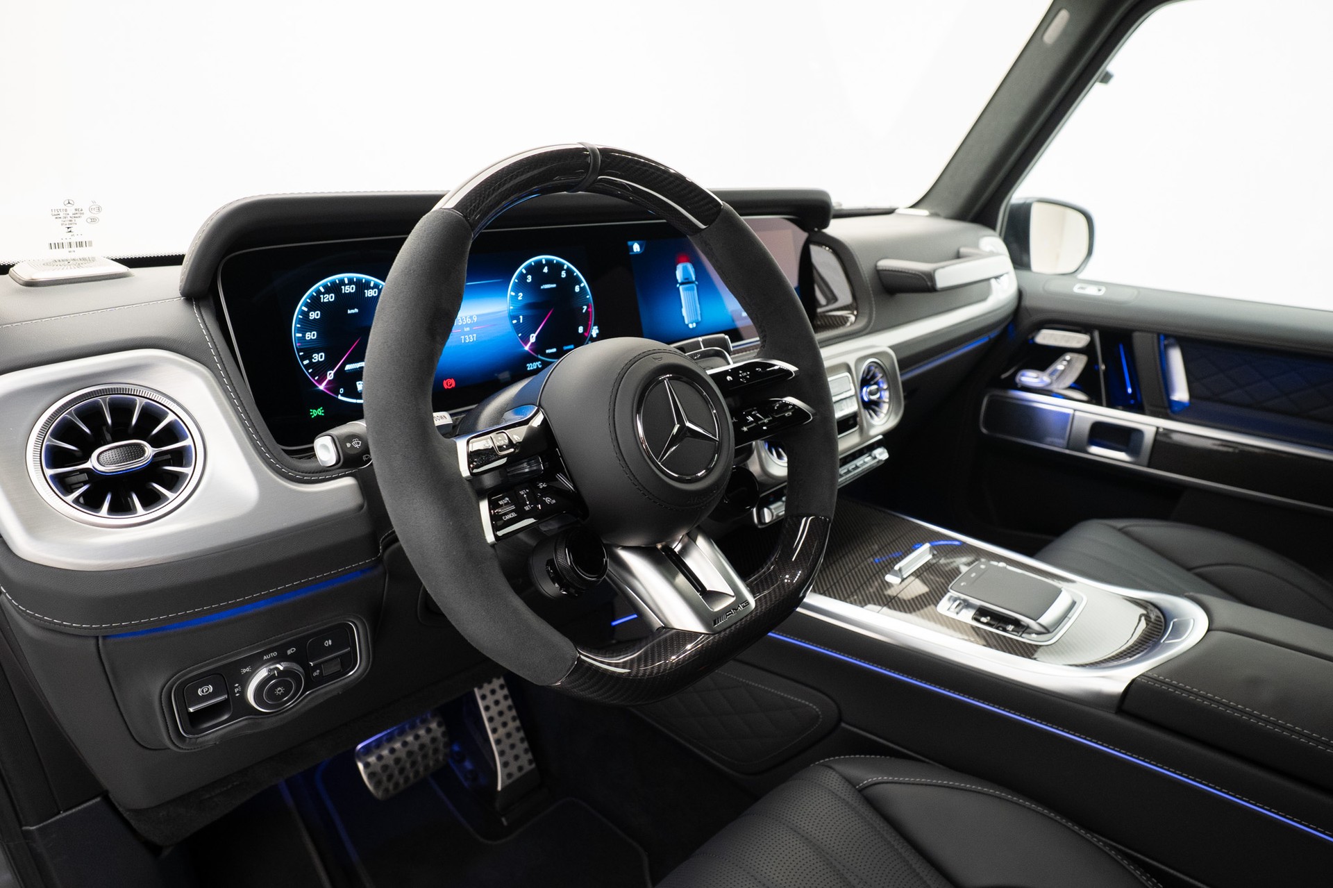MERCEDES-BENZ G 63 AMG 9G-Tronic-image-8