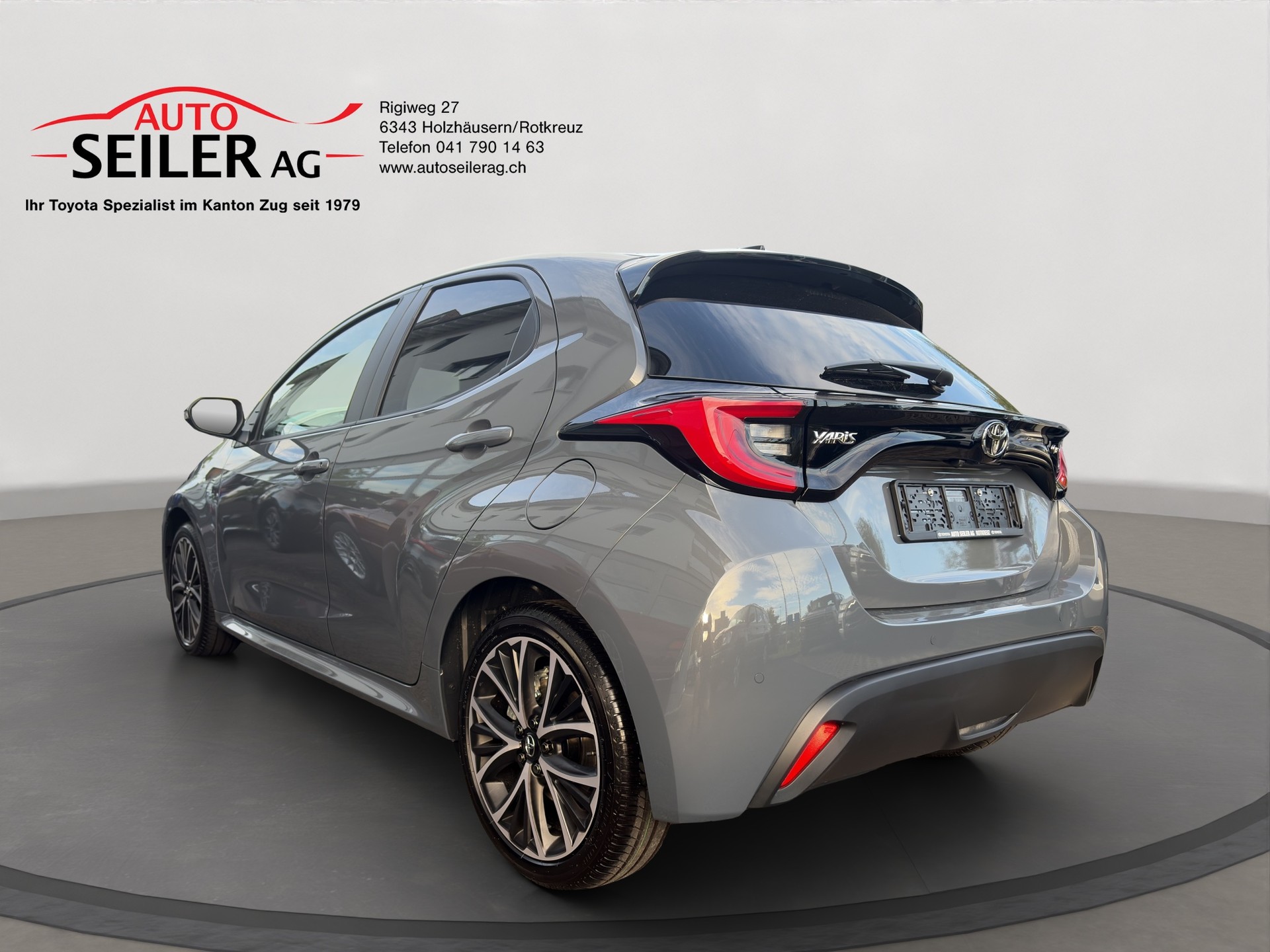 TOYOTA Yaris 1.5 Trend e-CVT-showroom-element-2