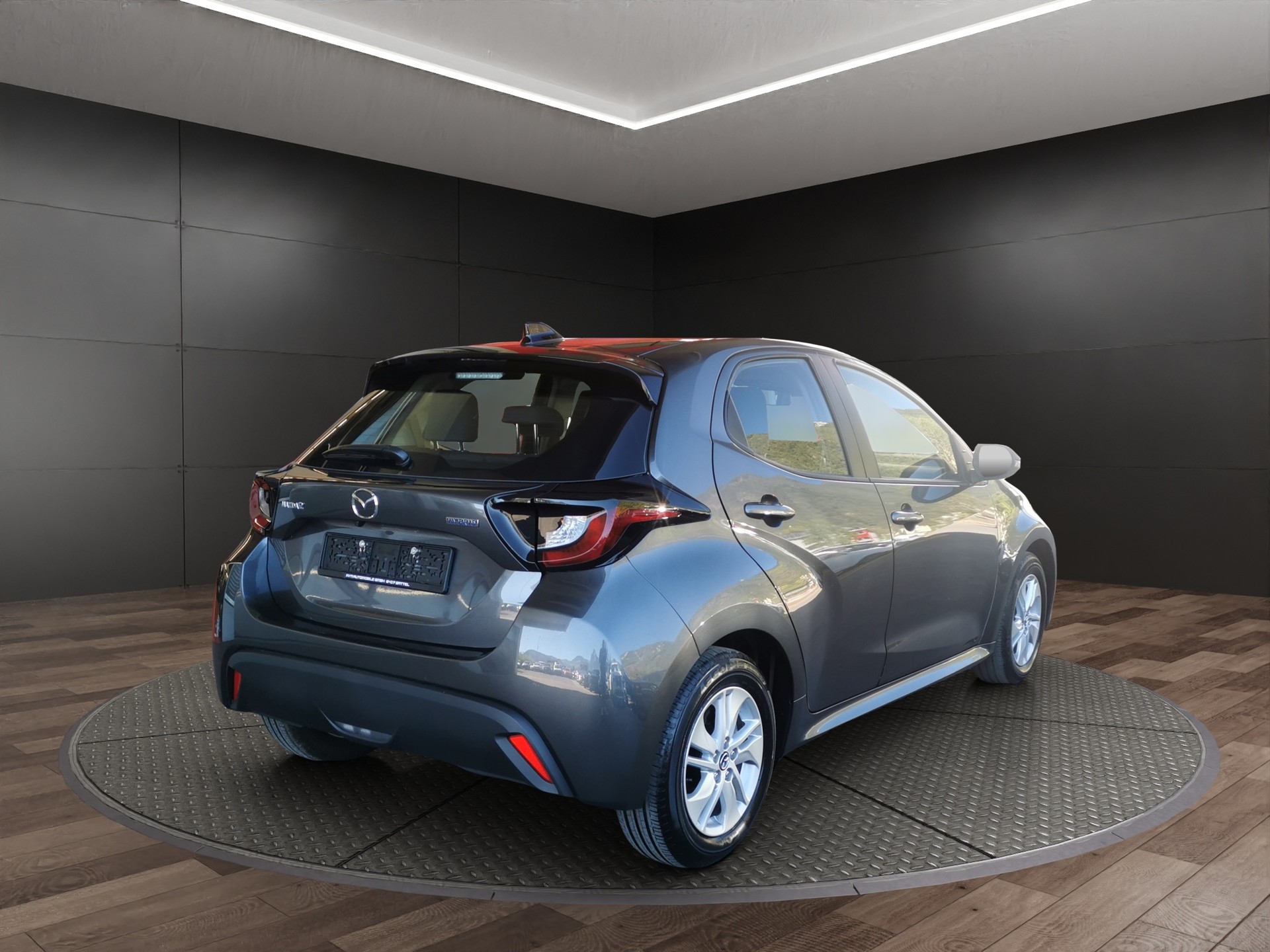 MAZDA 2 Hybrid Centre-line-image-5
