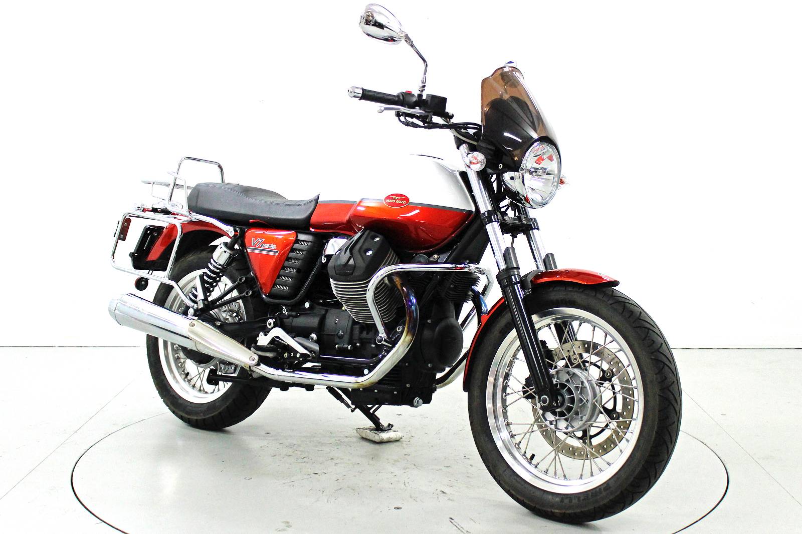 MOTO GUZZI V7 Special-image-1