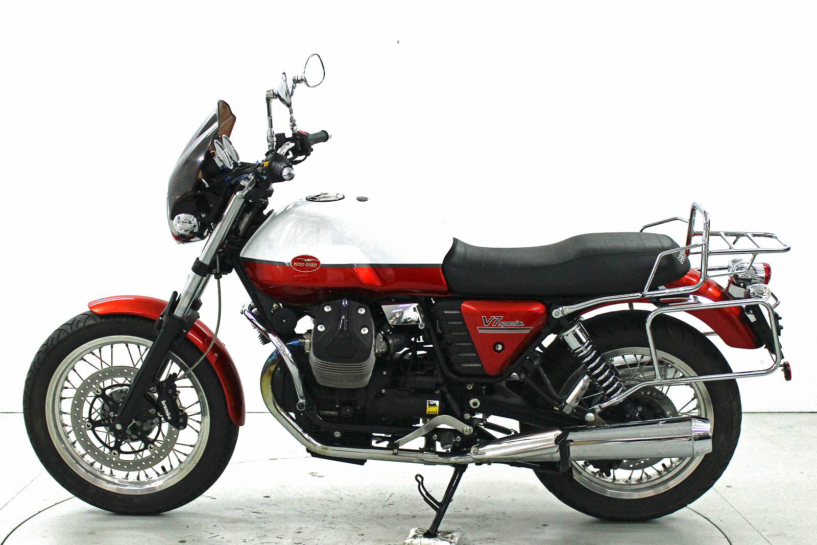 MOTO GUZZI V7 Special-image-4