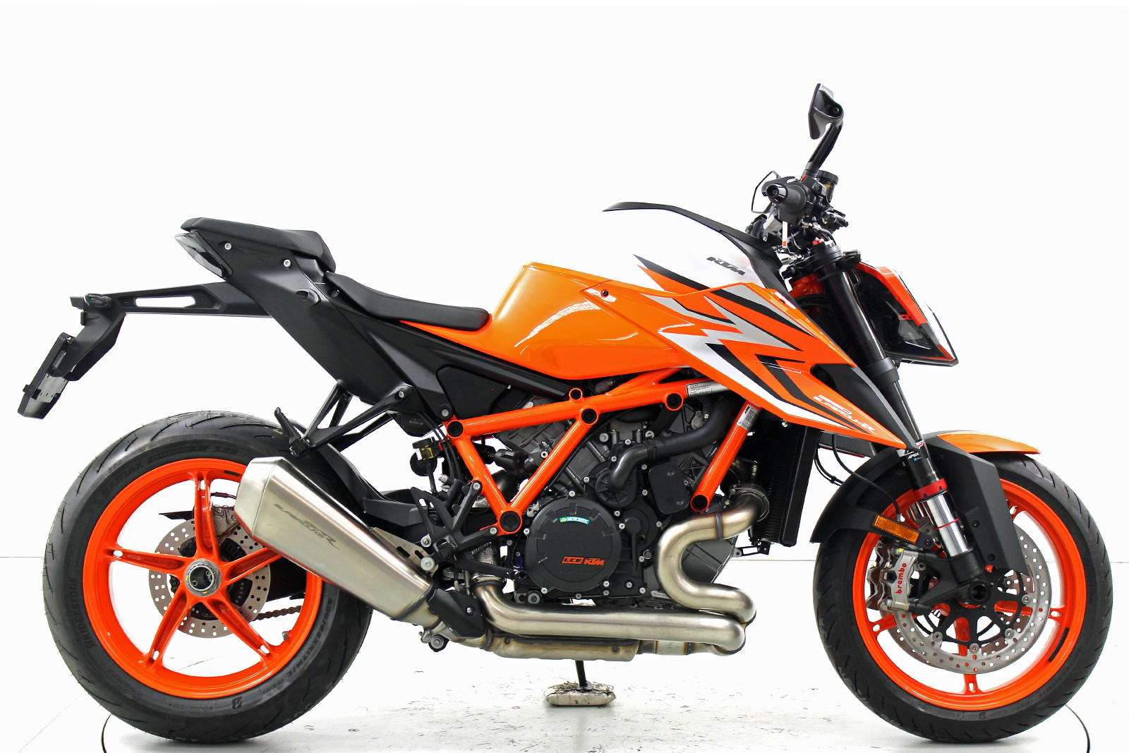 KTM 1290 Super Duke R ABS-image-3