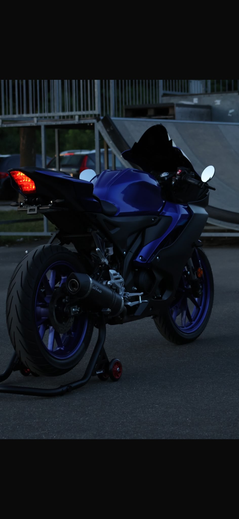 YAMAHA YZF-R 125 ABS-image-5