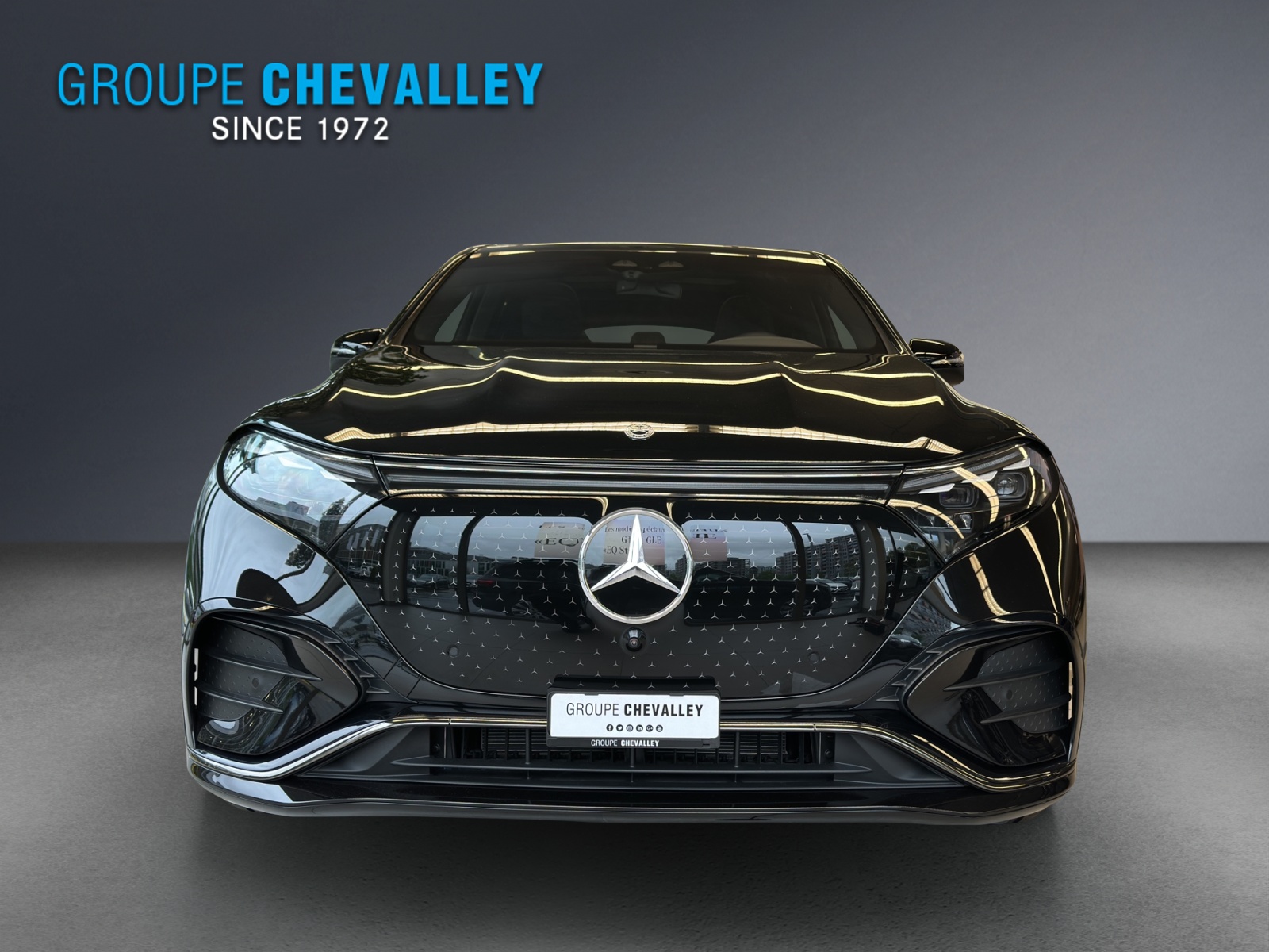 MERCEDES-BENZ EQS 580 4M Release Edition-showroom-element-3