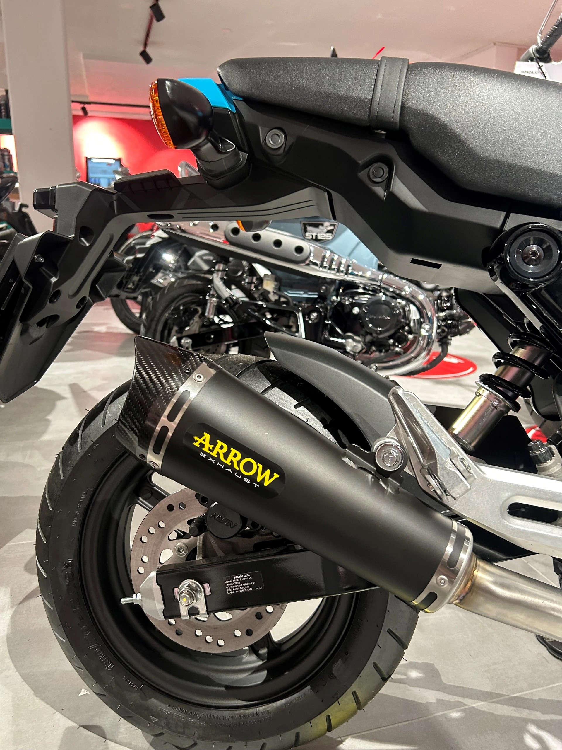 HONDA MSX 125-showroom-element-2
