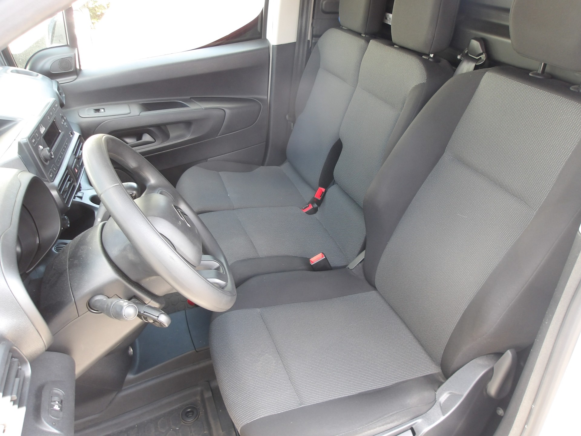 CITROEN Berlingo Van 1.5 Blue HDi 130 s/s Club 1000kg-image-9