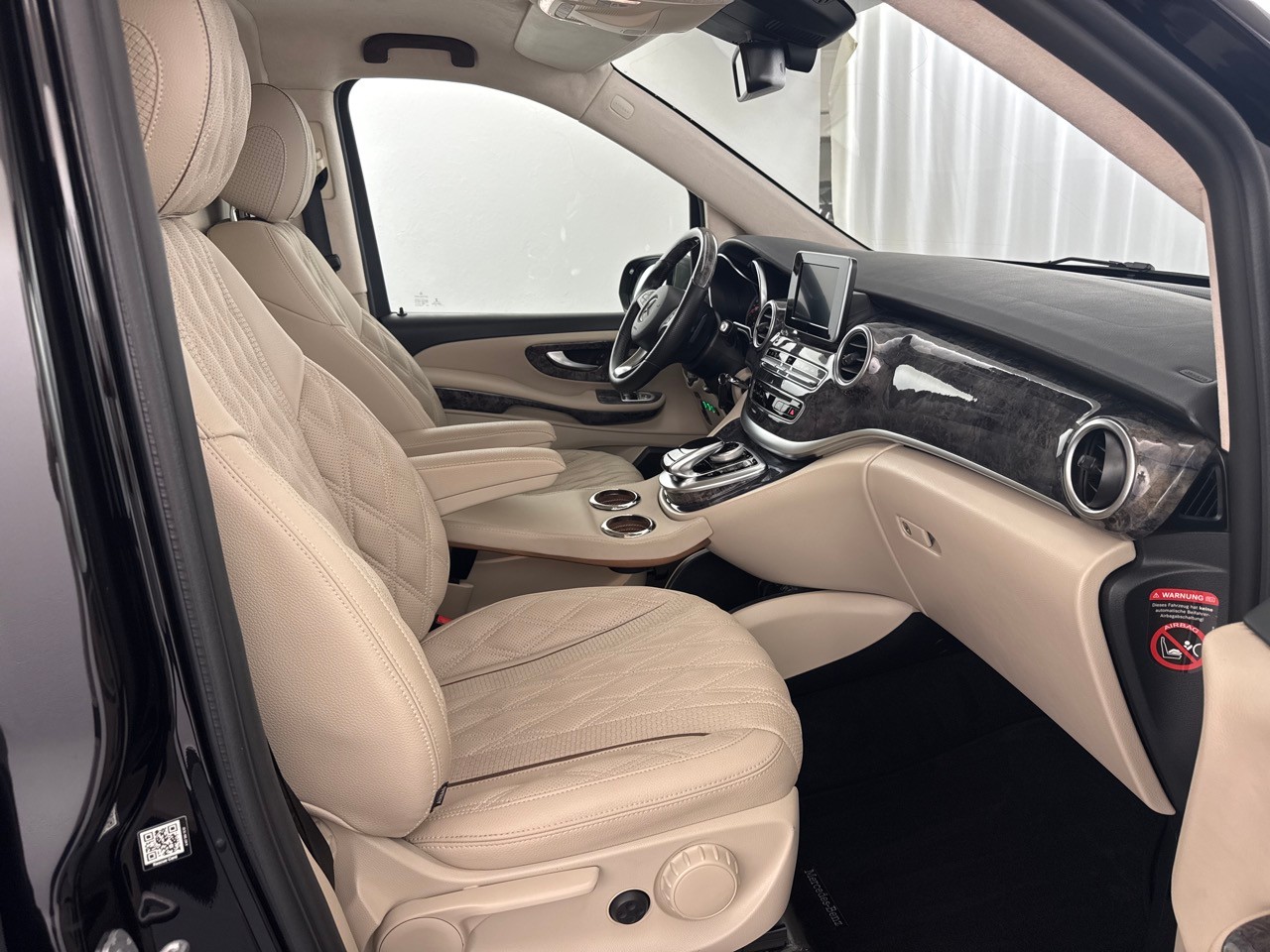 MERCEDES-BENZ V 250 d EL 4Matic-image-12