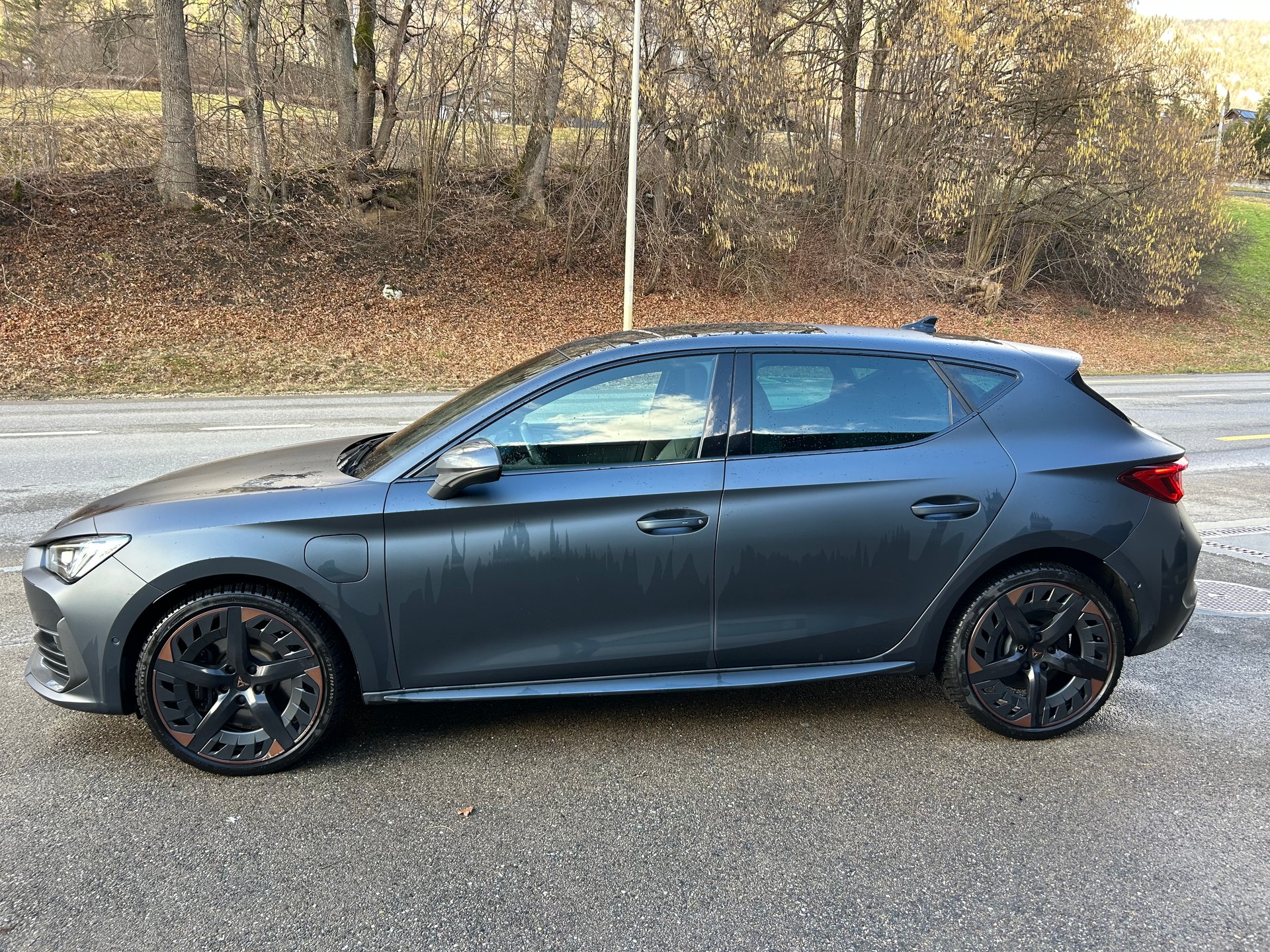 CUPRA LEON 1.4 e-HYBRID pHEV DSG-image-4