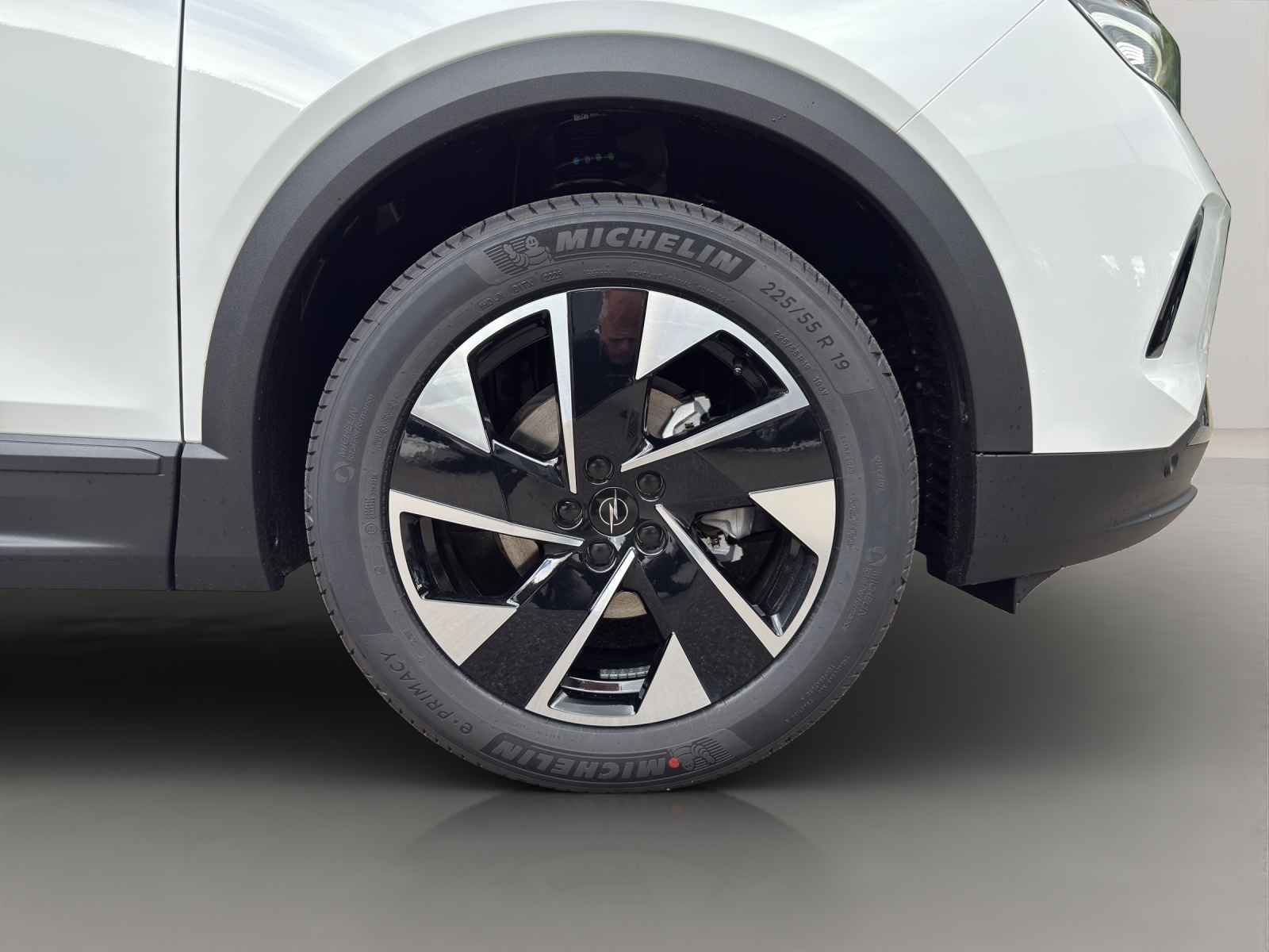 OPEL Grandland 1.2 Turbo GS Hybrid-image-15