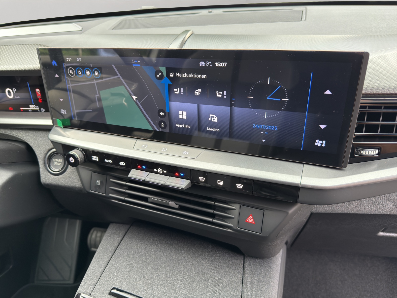 OPEL Grandland 1.2 Turbo GS Hybrid-image-14