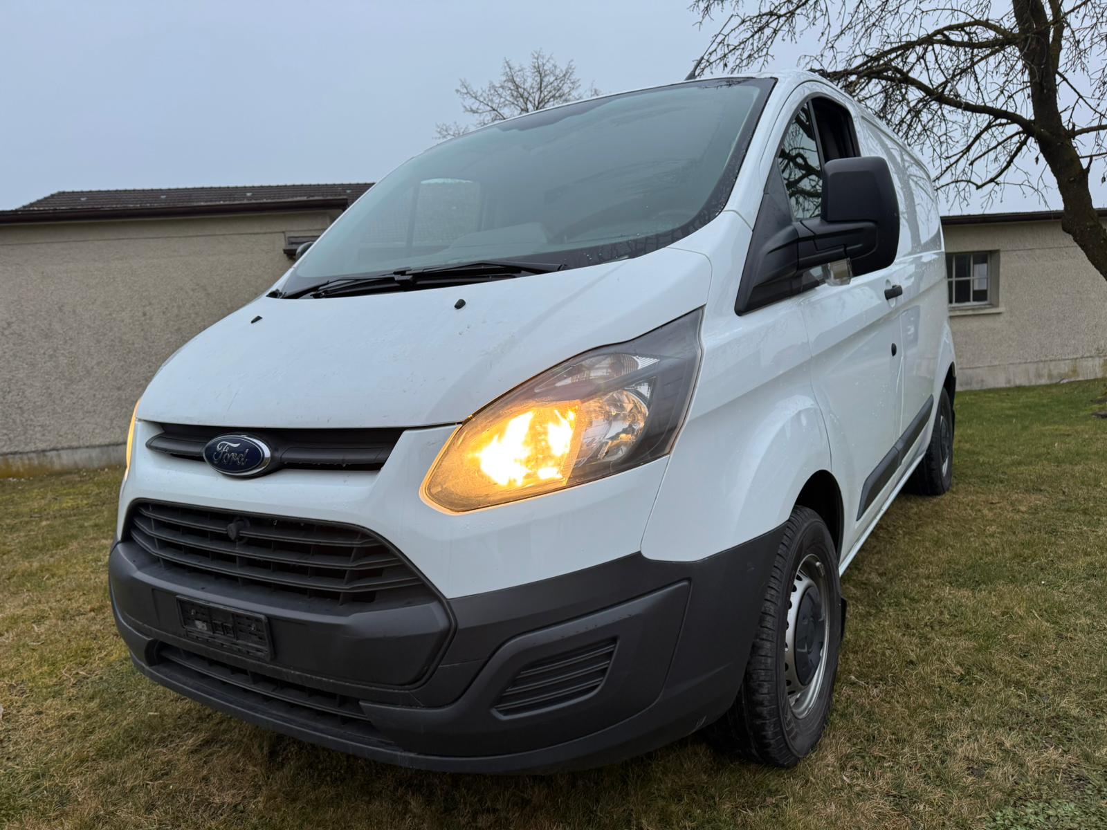 FORD Transit Custom Van 250 L1H1 Level 2