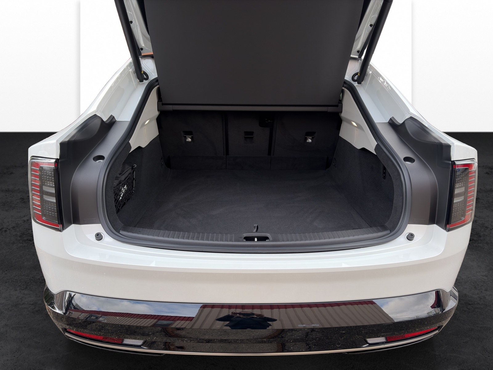 VOLVO ES90 Ultra-image-19