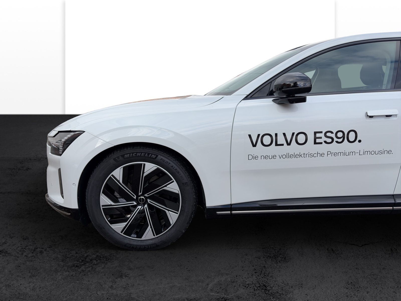 VOLVO ES90 Ultra-image-18