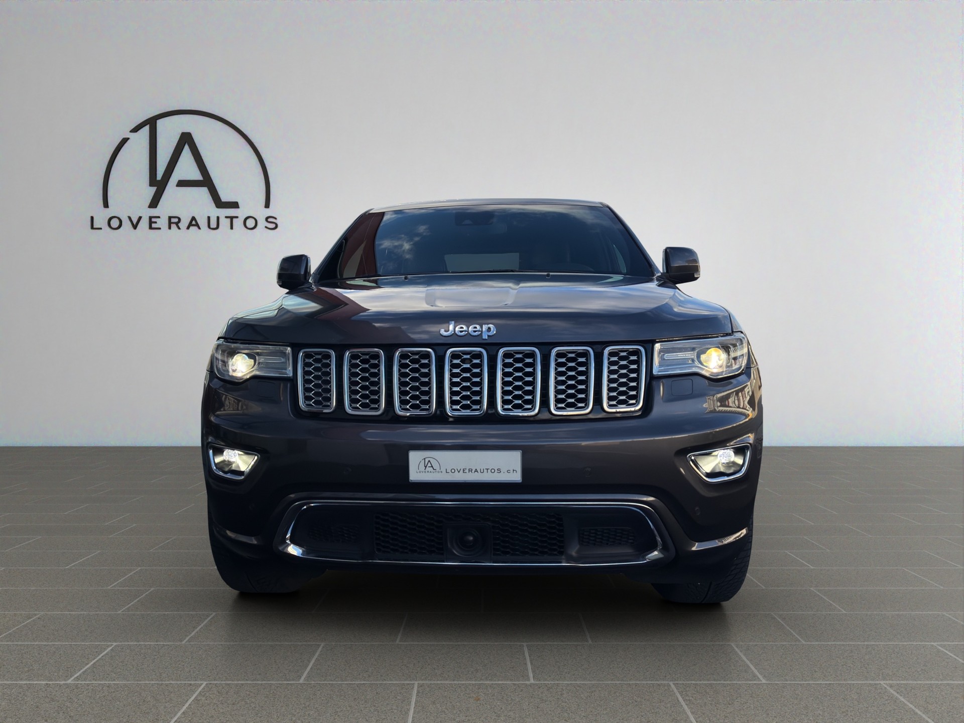 JEEP Grand Cherokee 3.0 CRD Overland Automatic-image-1