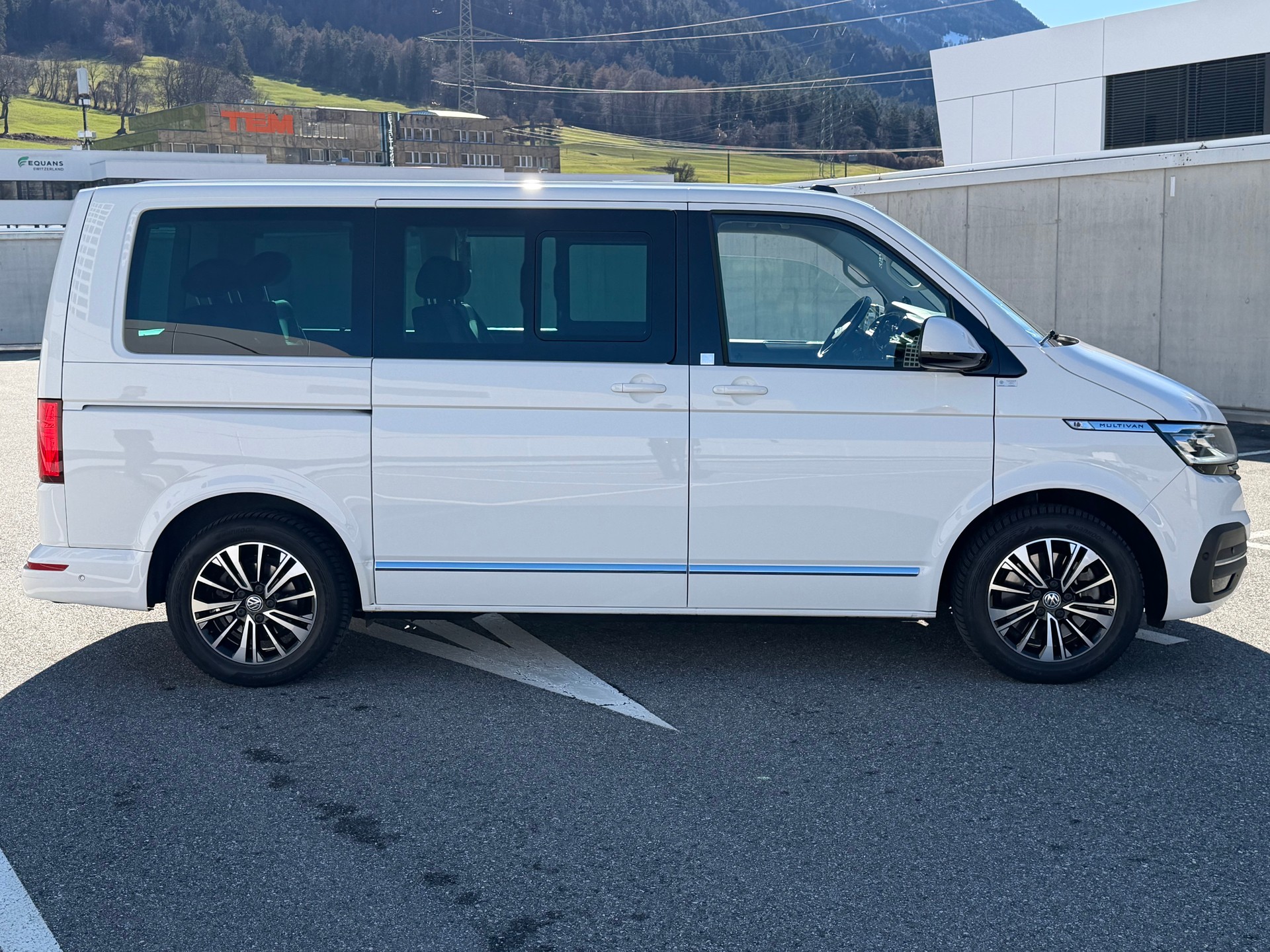 VW T6.1 Multivan 2.0 Bi-TDI Highline Liberty 4Mot. DSG-image-6