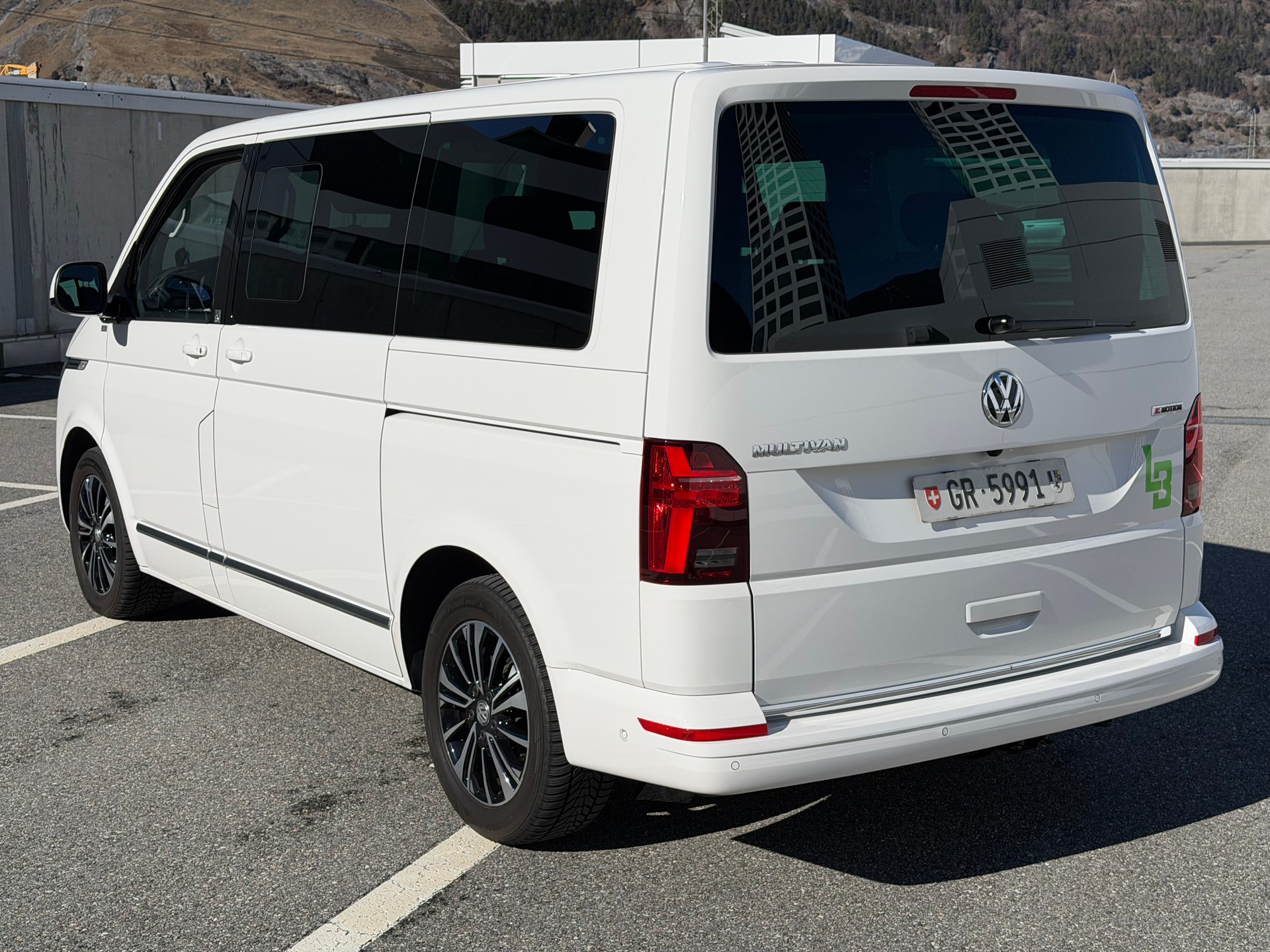 VW T6.1 Multivan 2.0 Bi-TDI Highline Liberty 4Mot. DSG-showroom-element-3