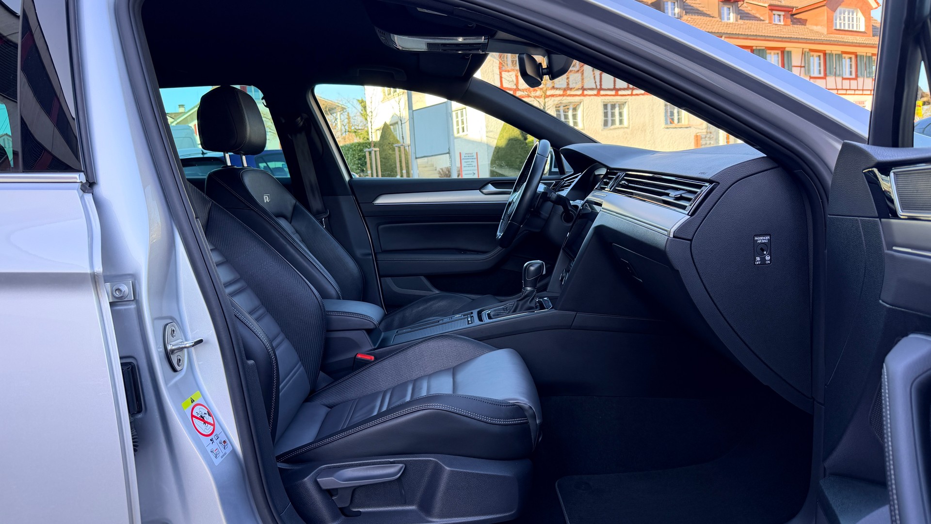 VW Passat Variant 2.0 TSI BMT Highline 4Motion DSG-image-12
