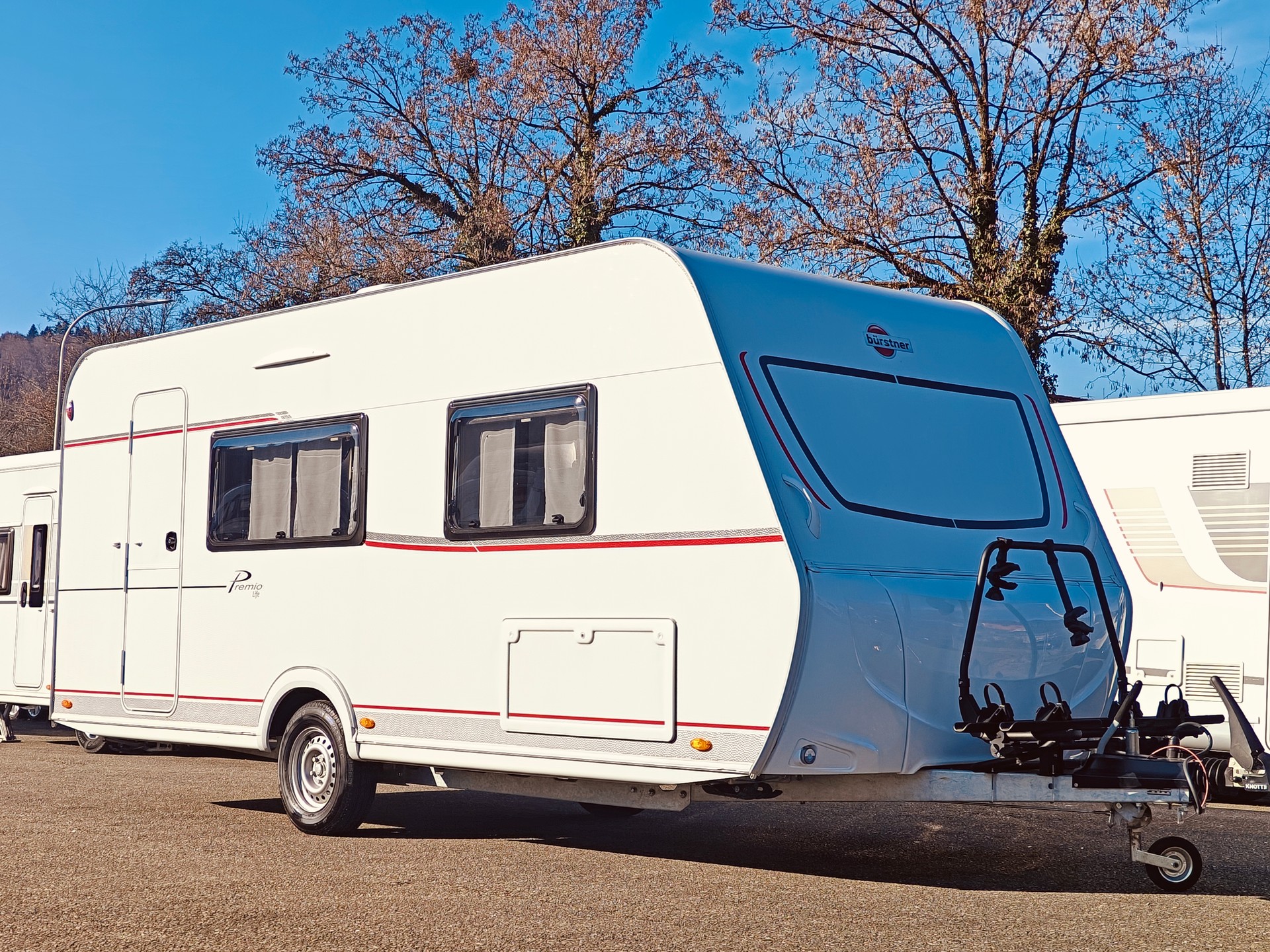 BÜRSTNER Premio Life 480 TS Brava -- Vorzelt -- Veloträger-showroom-element-1