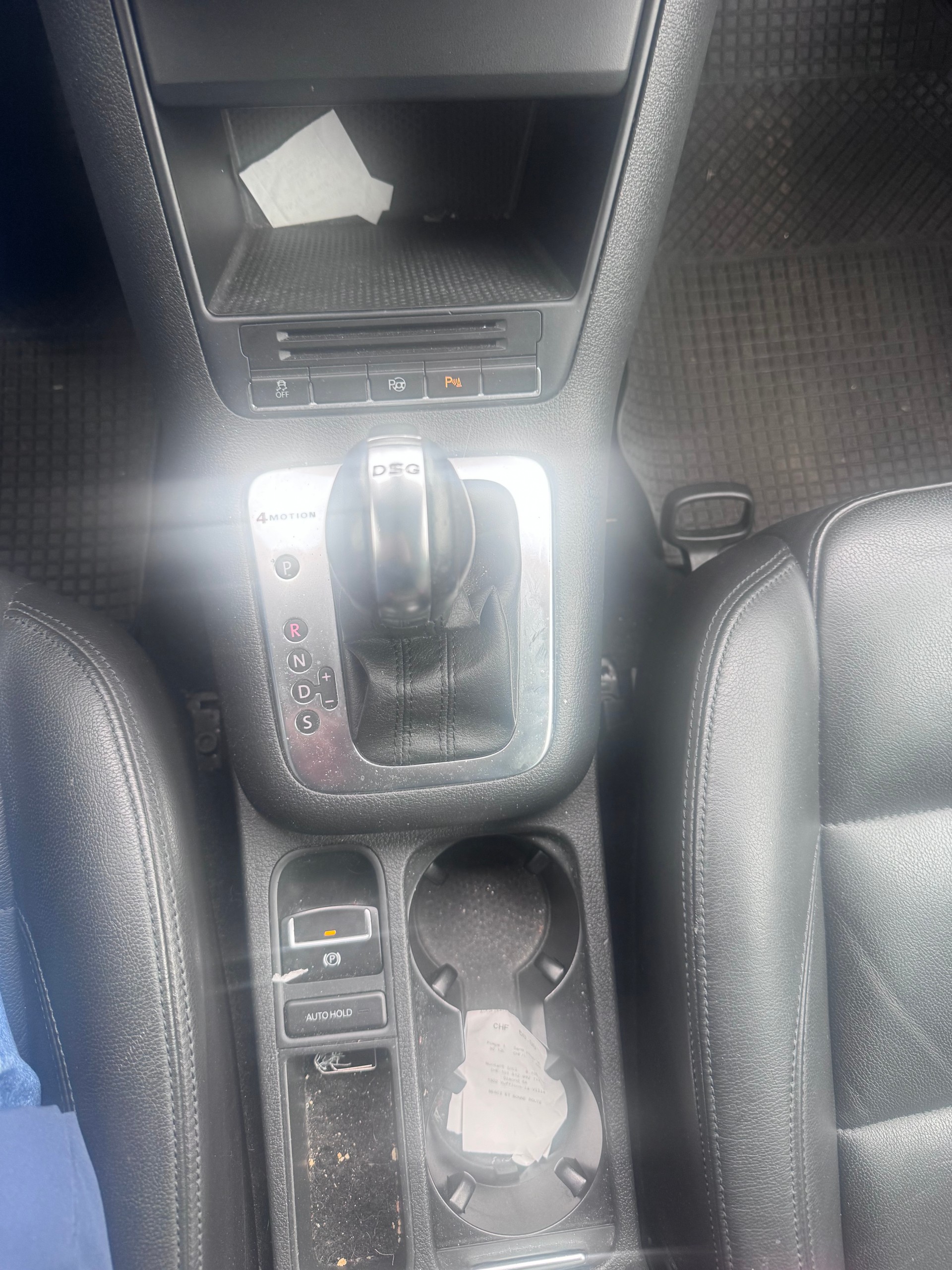 VW Tiguan 2.0 TSI Sport&Style 4Motion DSG-image-11
