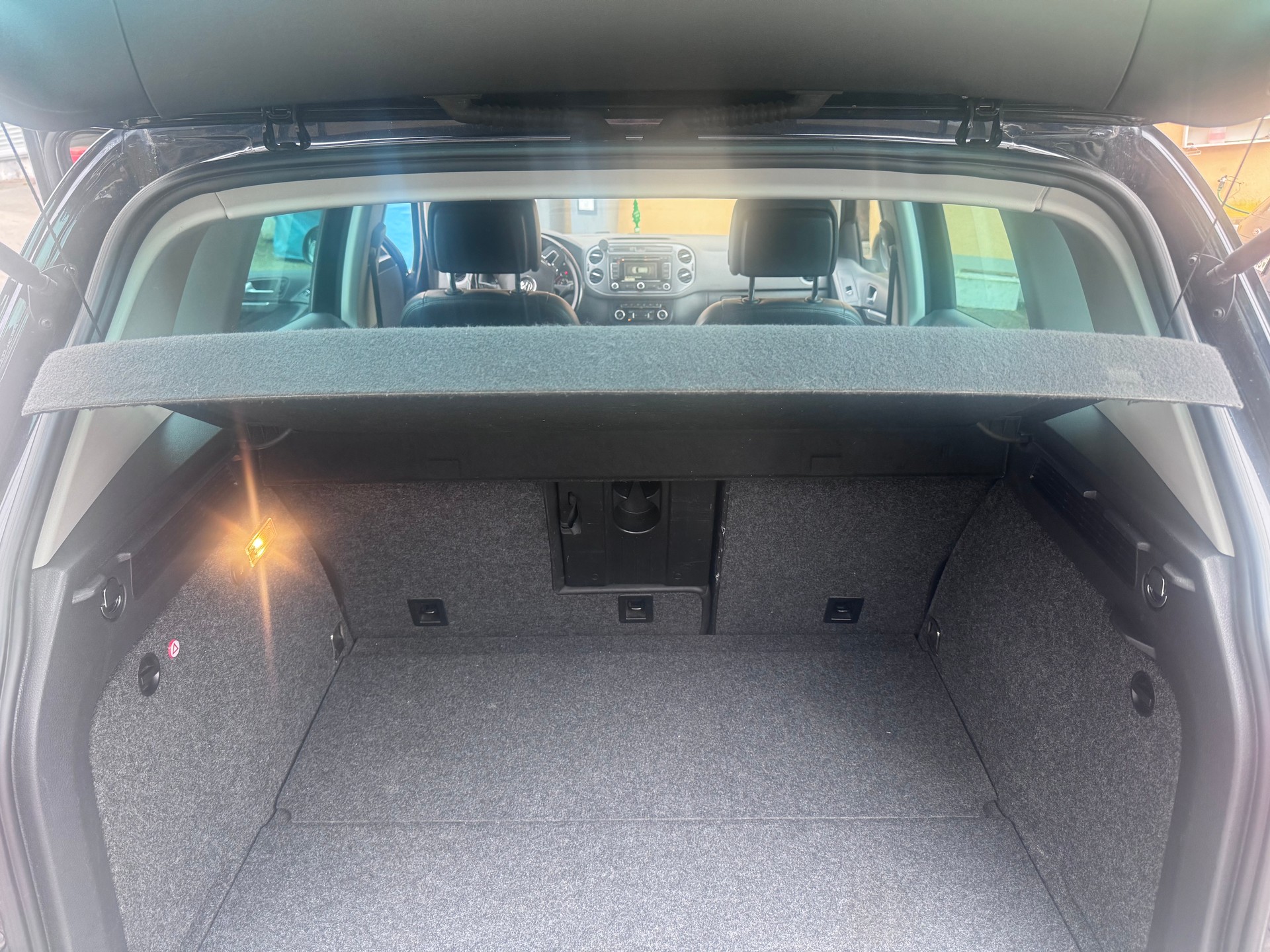 VW Tiguan 2.0 TSI Sport&Style 4Motion DSG-image-9