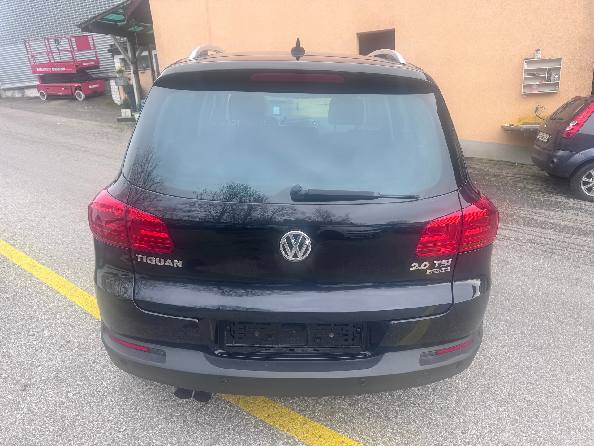 VW Tiguan 2.0 TSI Sport&Style 4Motion DSG-image-6