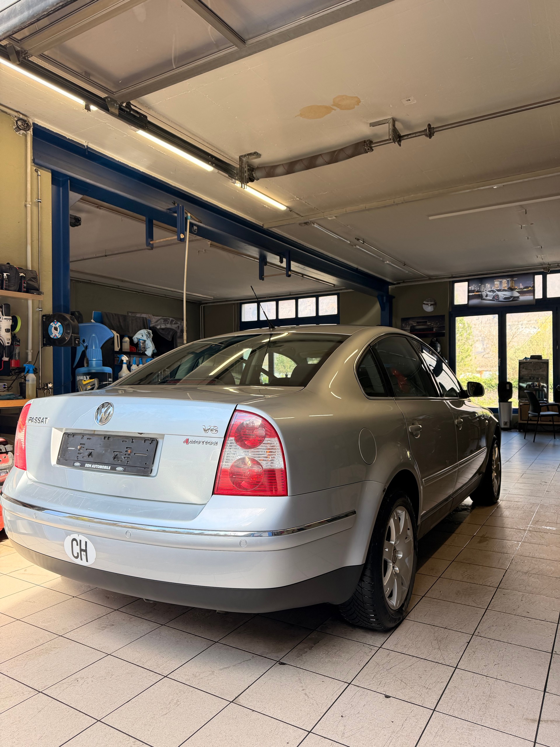 VW 2.8 Benzin 4motion-showroom-element-3