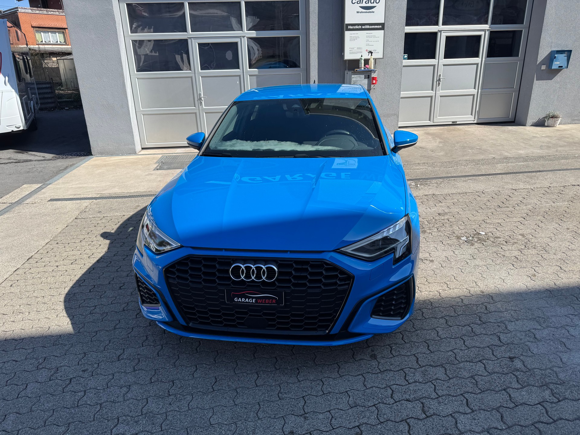 AUDI A3 Sportback 35 TFSI S line S-tronic-image-2