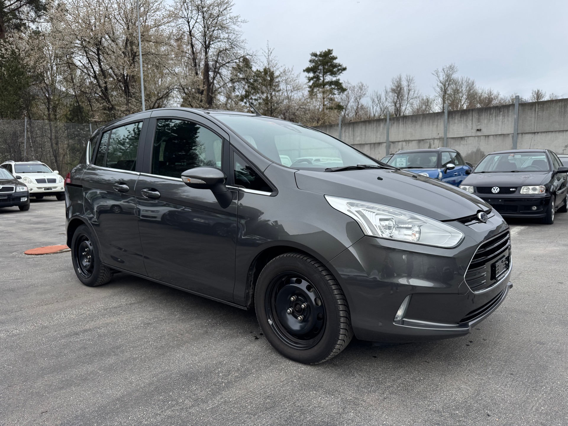 FORD B-Max 1.0 SCTi Titanium-image-1