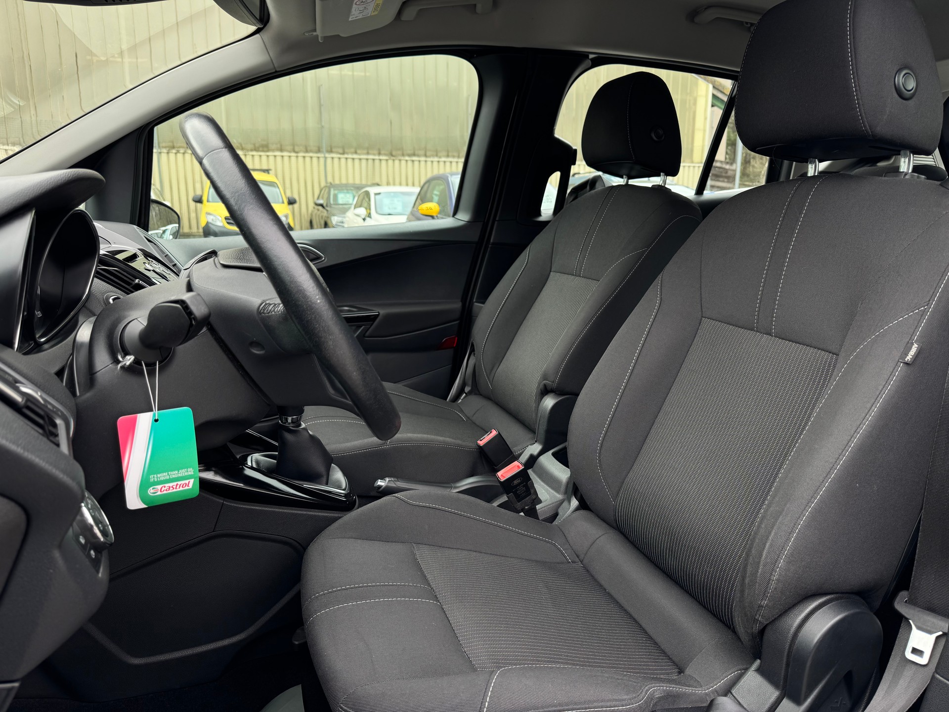 FORD B-Max 1.0 SCTi Titanium-image-9