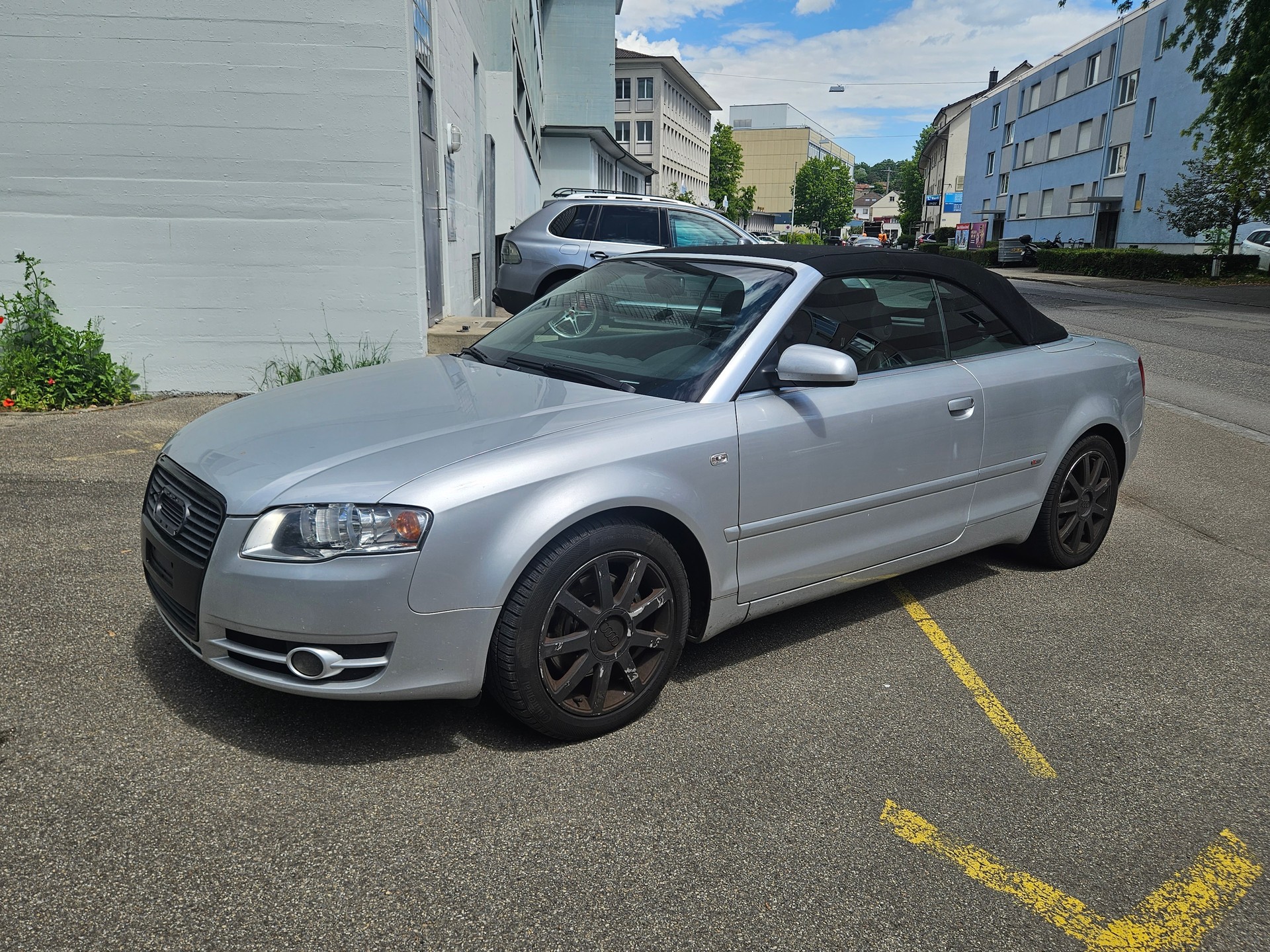 AUDI A4 Cabriolet 1.8 Turbo-image-10