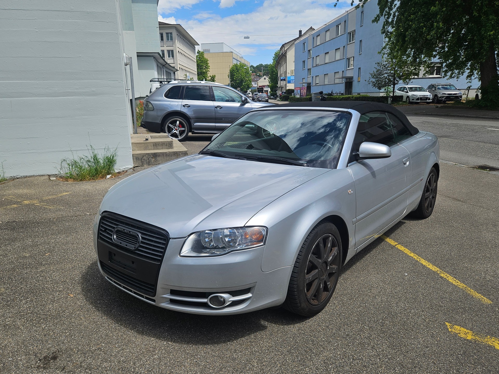 AUDI A4 Cabriolet 1.8 Turbo-image-9