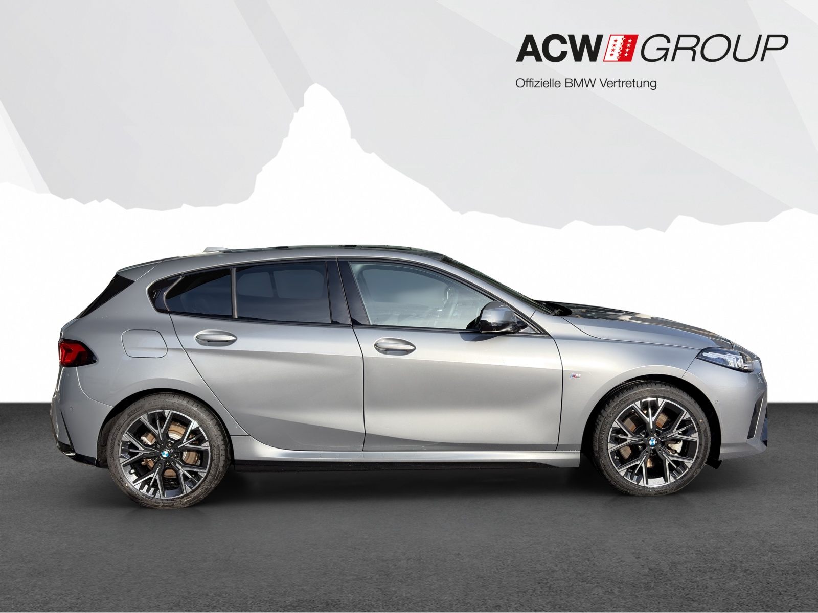 BMW 123 xDrive-image-5