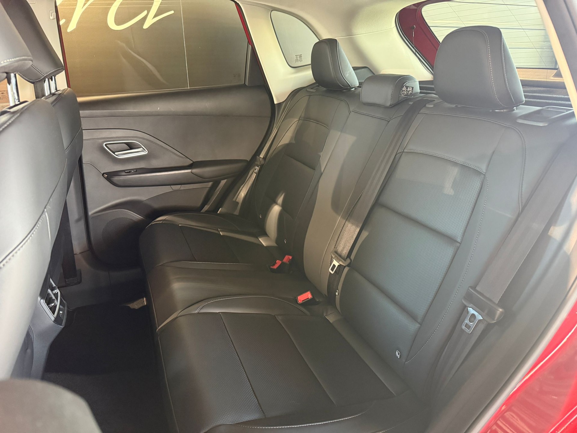 MG ZS 1.5 HEV Luxury-image-5