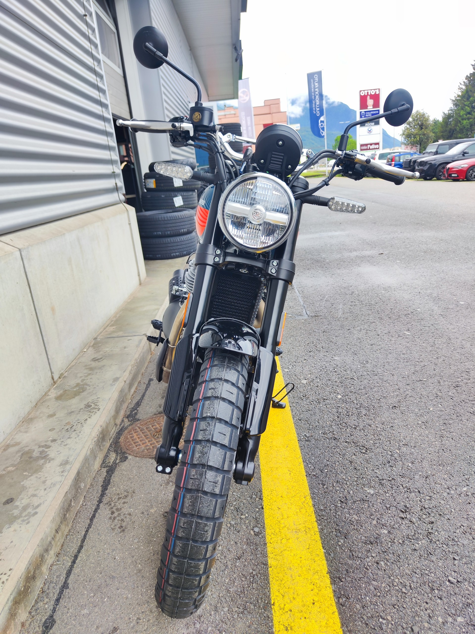 ROYAL ENFIELD Bear 650 Base-image-5