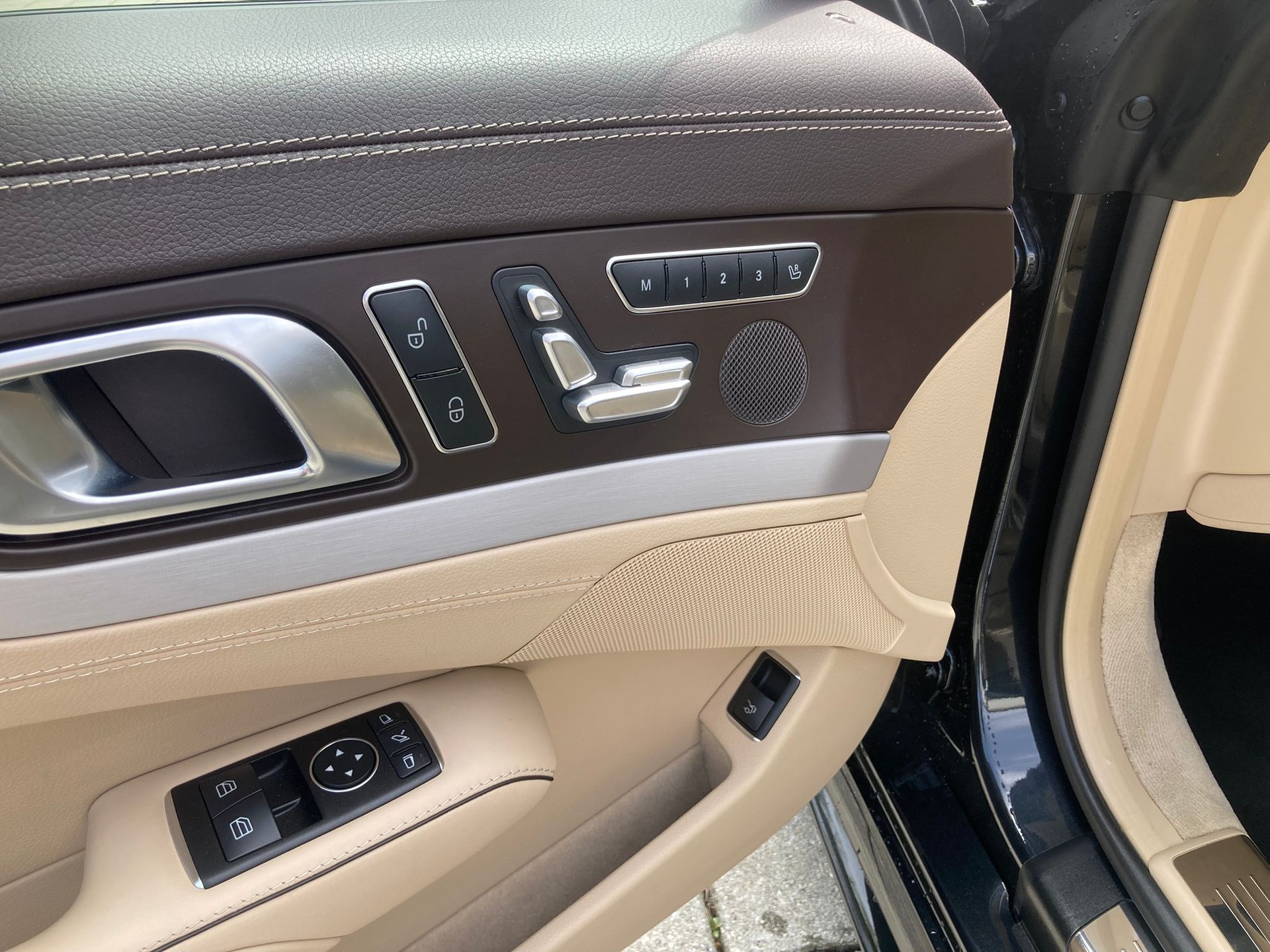 MERCEDES-BENZ SL 400 9G-Tronic-image-11