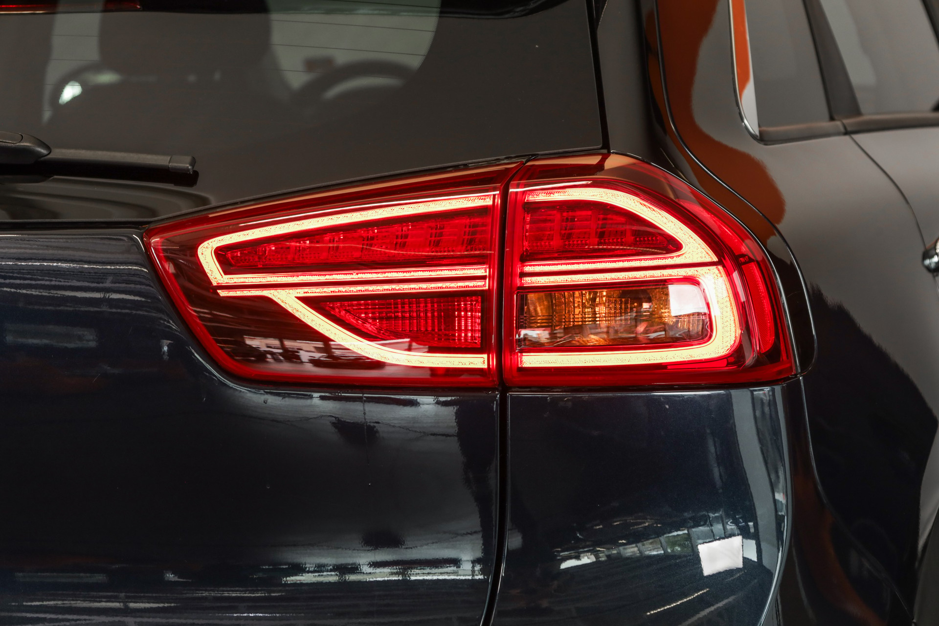 KIA Niro 1.6GDi Hybrid Power DCT-image-20