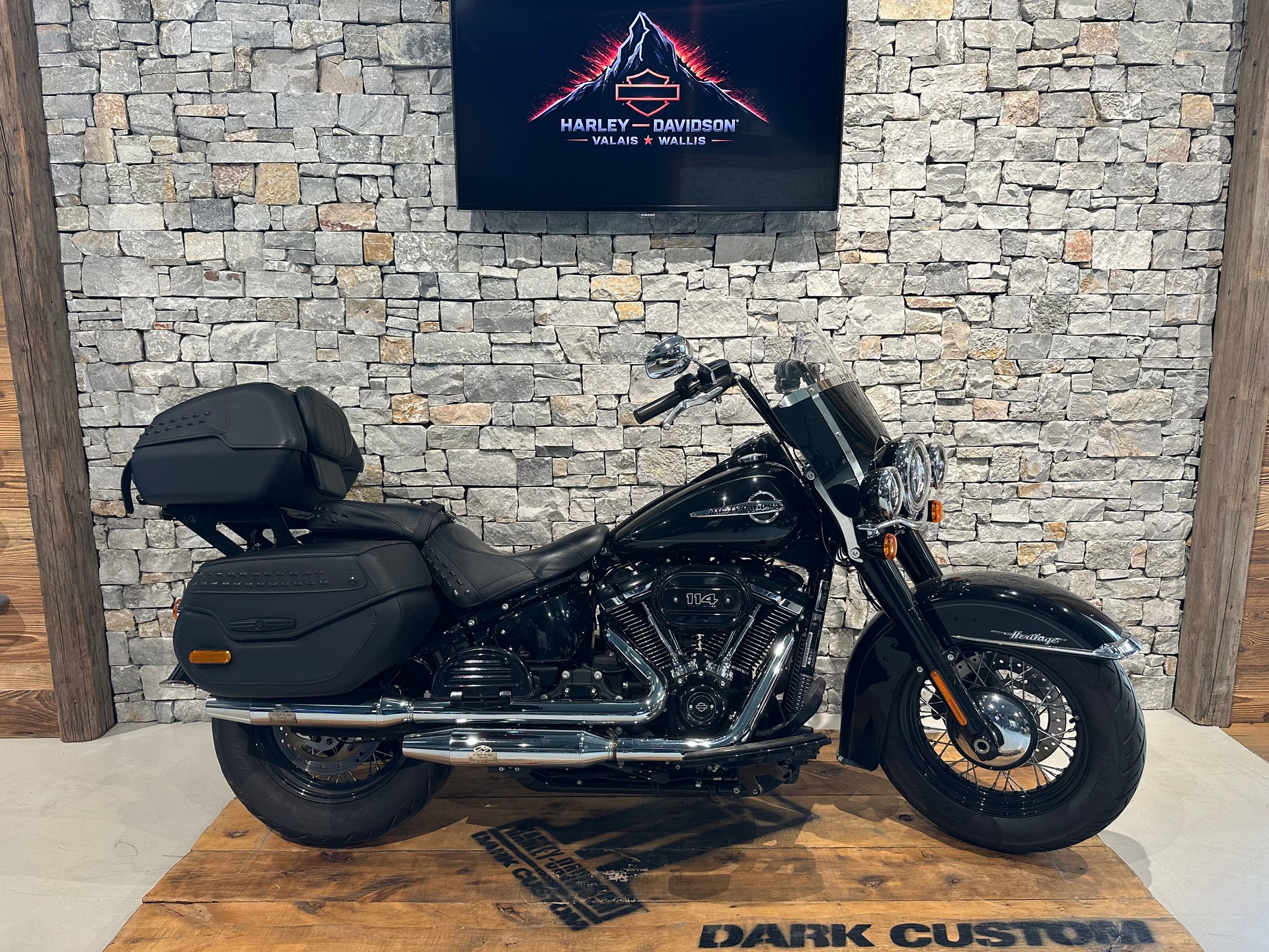HARLEY-DAVIDSON FLHCS Heritage Classic 114 ABS-image-0